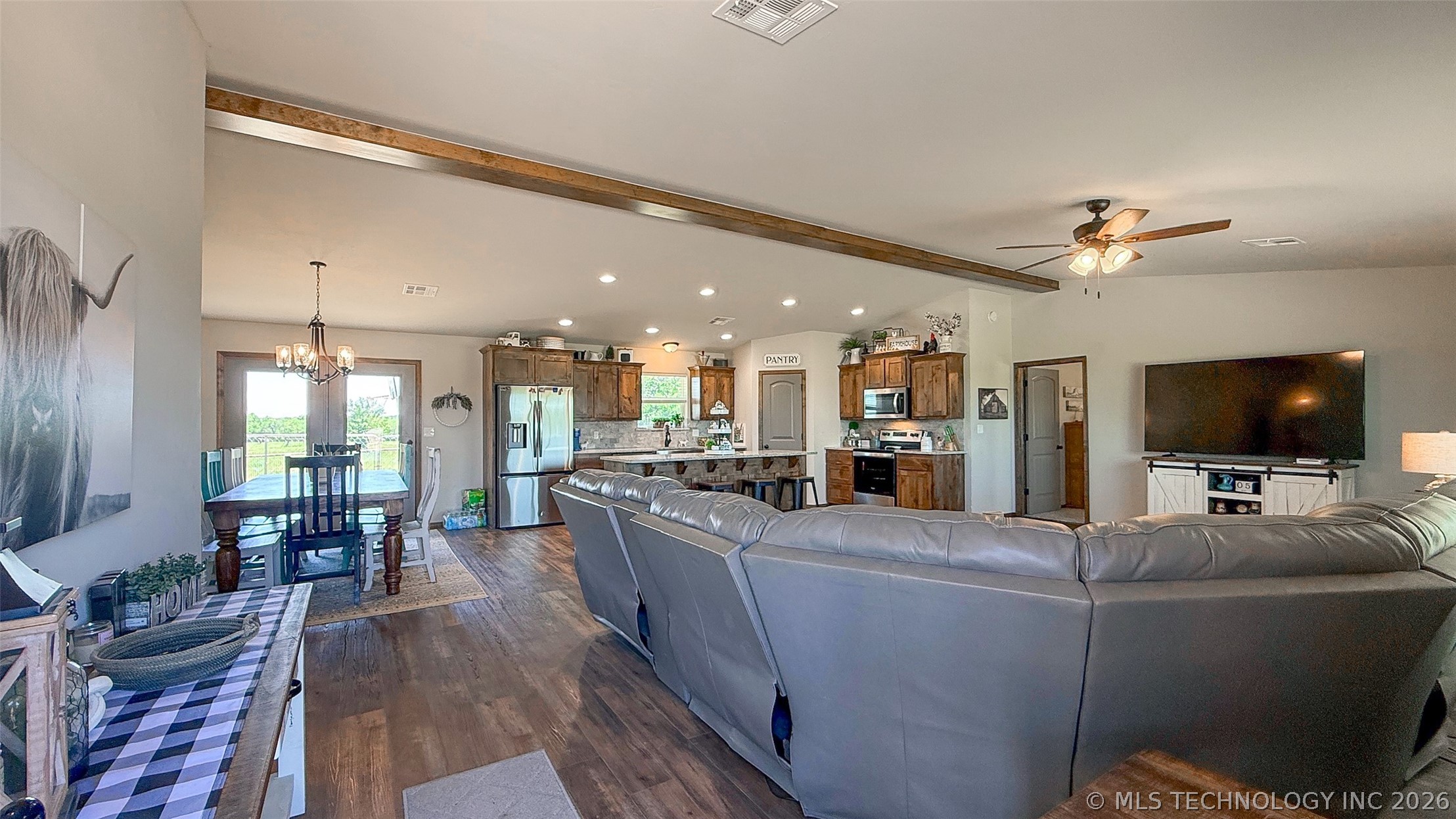 6951 E 134 Road Holdenville OK 74848