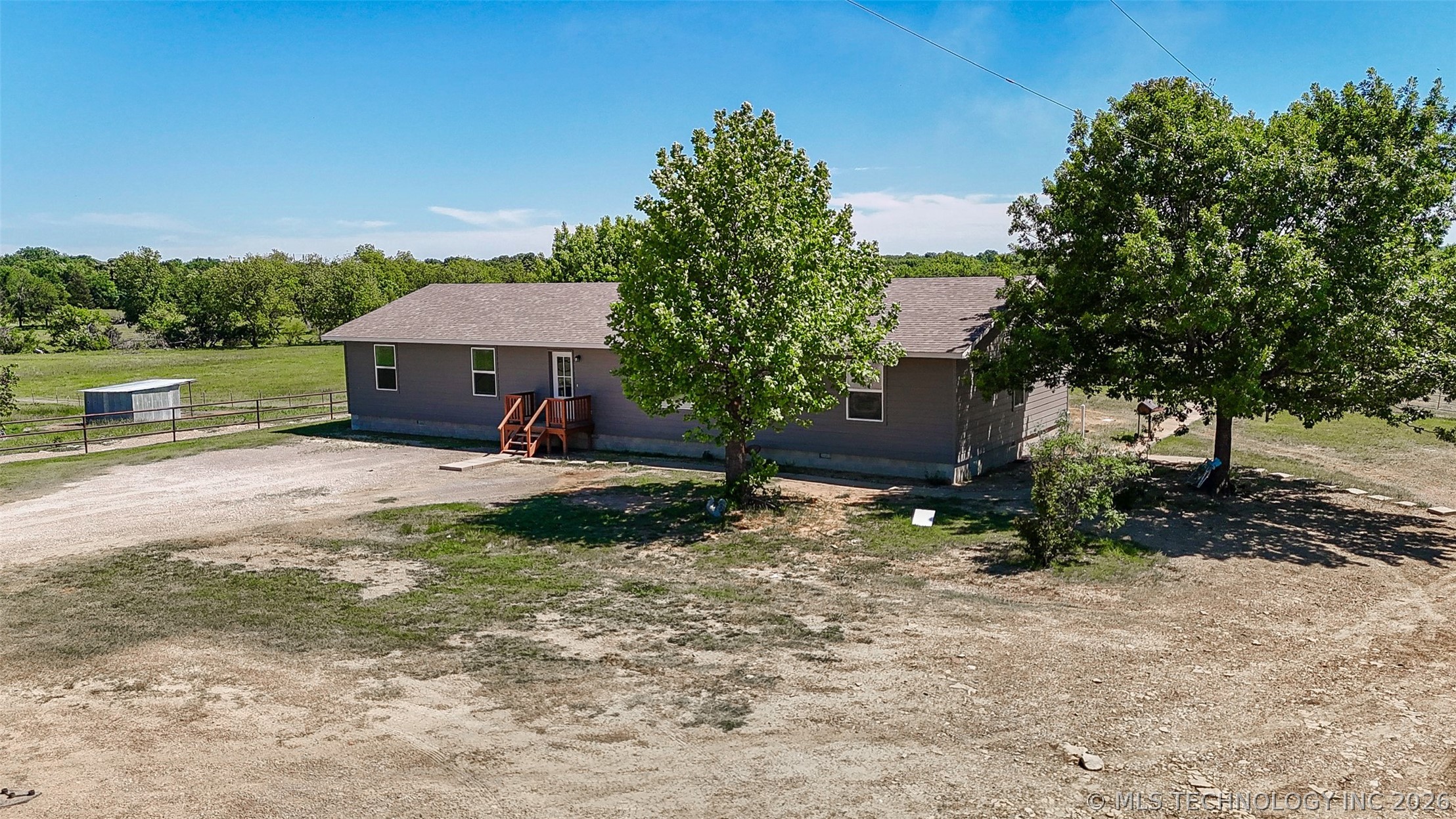 6951 E 134 Road Holdenville OK 74848