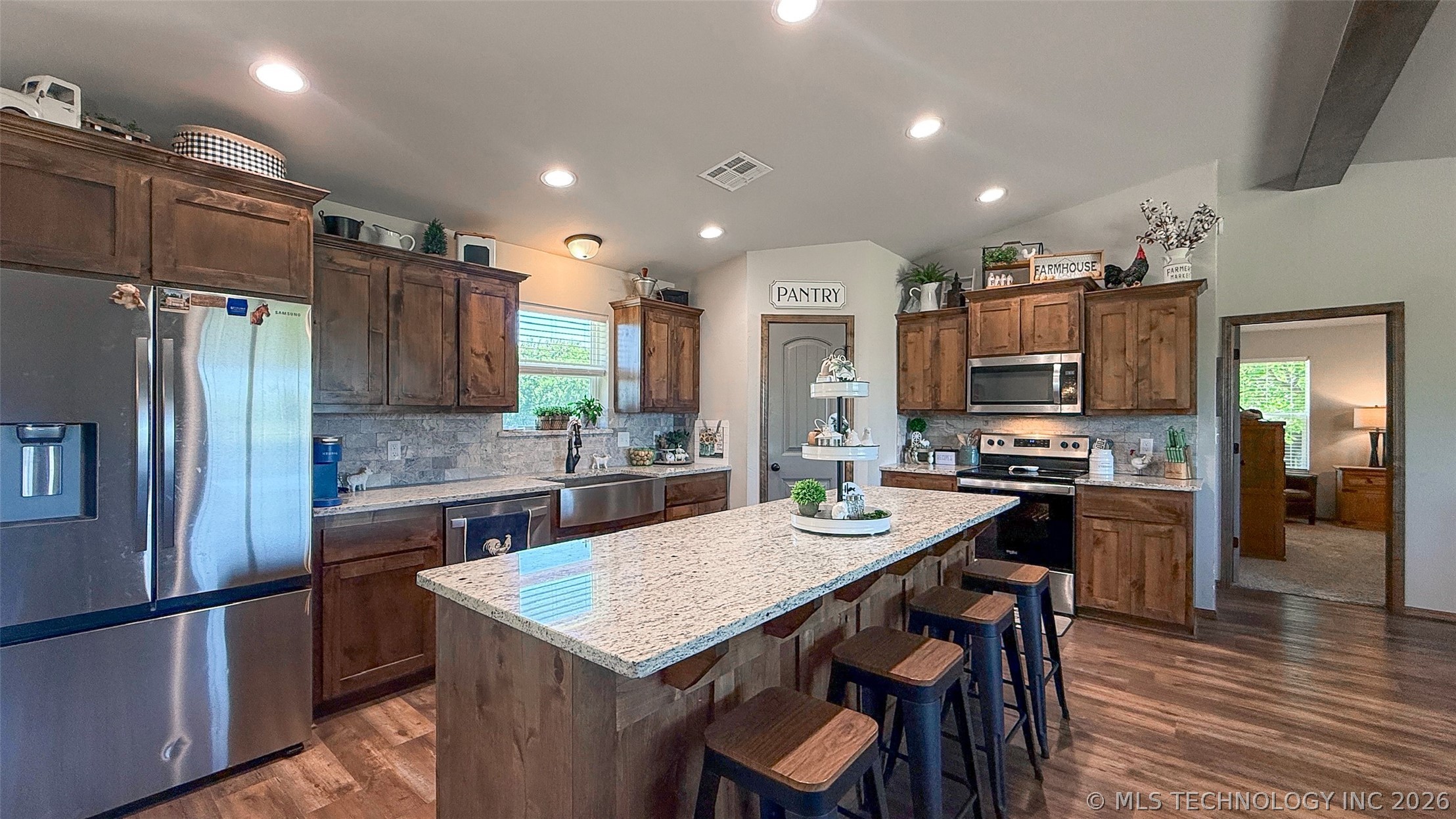 6951 E 134 Road Holdenville OK 74848