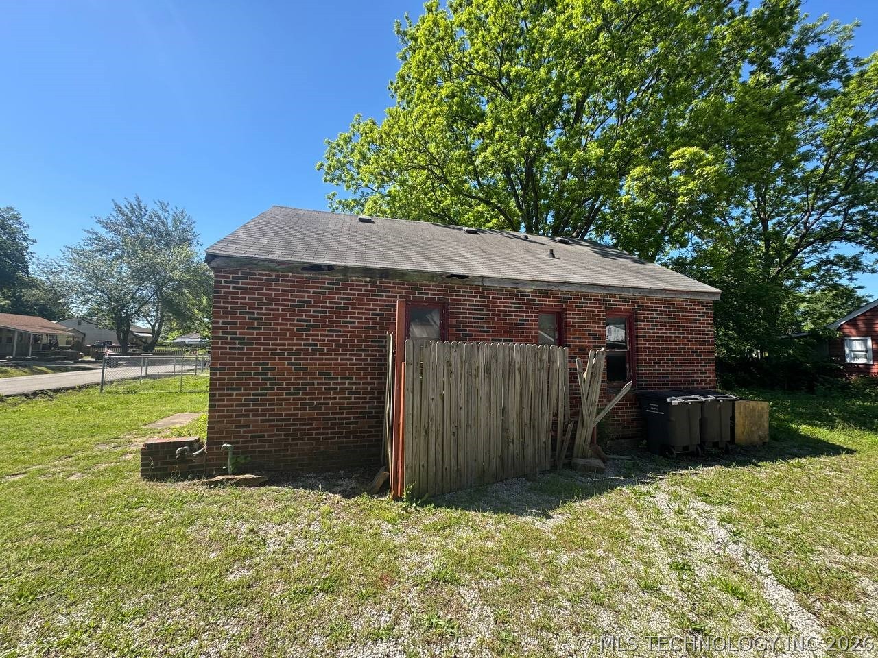 321 N Seminole Avenue Bartlesville OK 74003