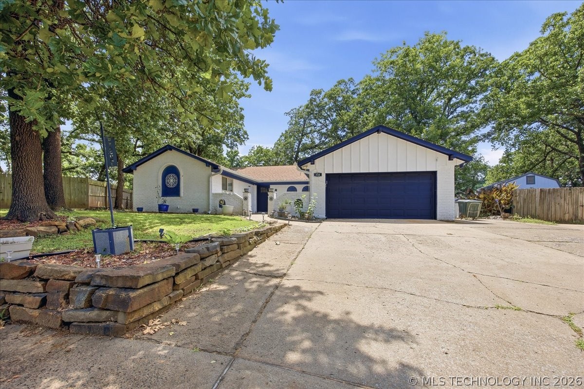 334 Spruce Court Sand Springs OK 74063