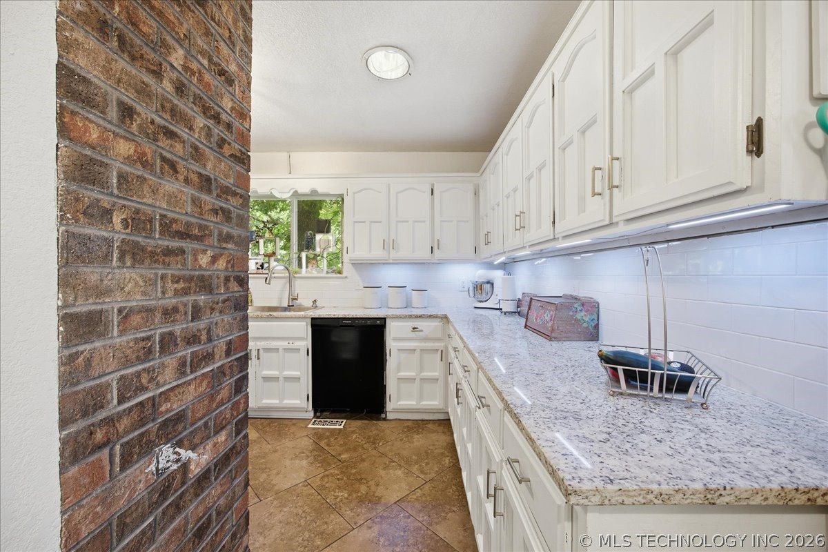 334 Spruce Court Sand Springs OK 74063
