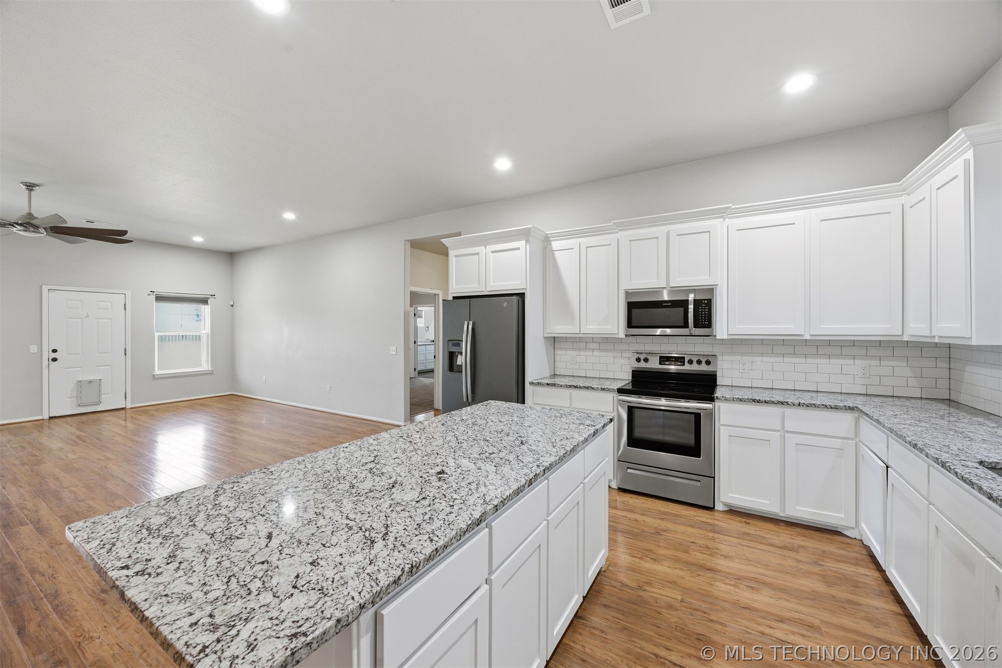 5447 Roadrunner Drive Durant OK 74701