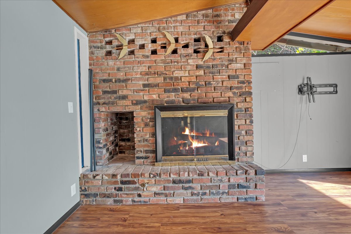 5803 E 25th Place Tulsa OK 74114
