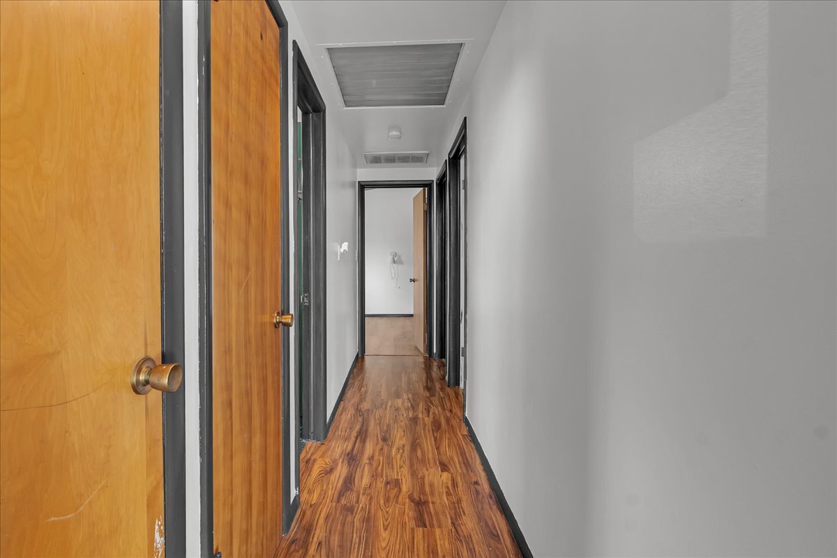 5803 E 25th Place Tulsa OK 74114