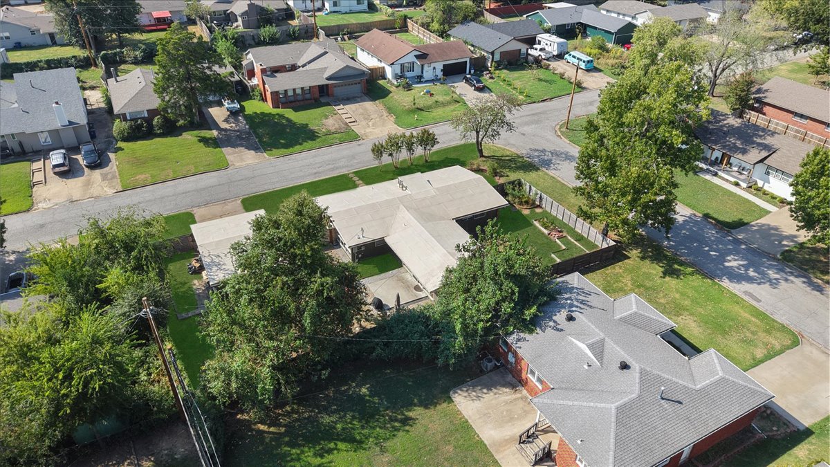 5803 E 25th Place Tulsa OK 74114