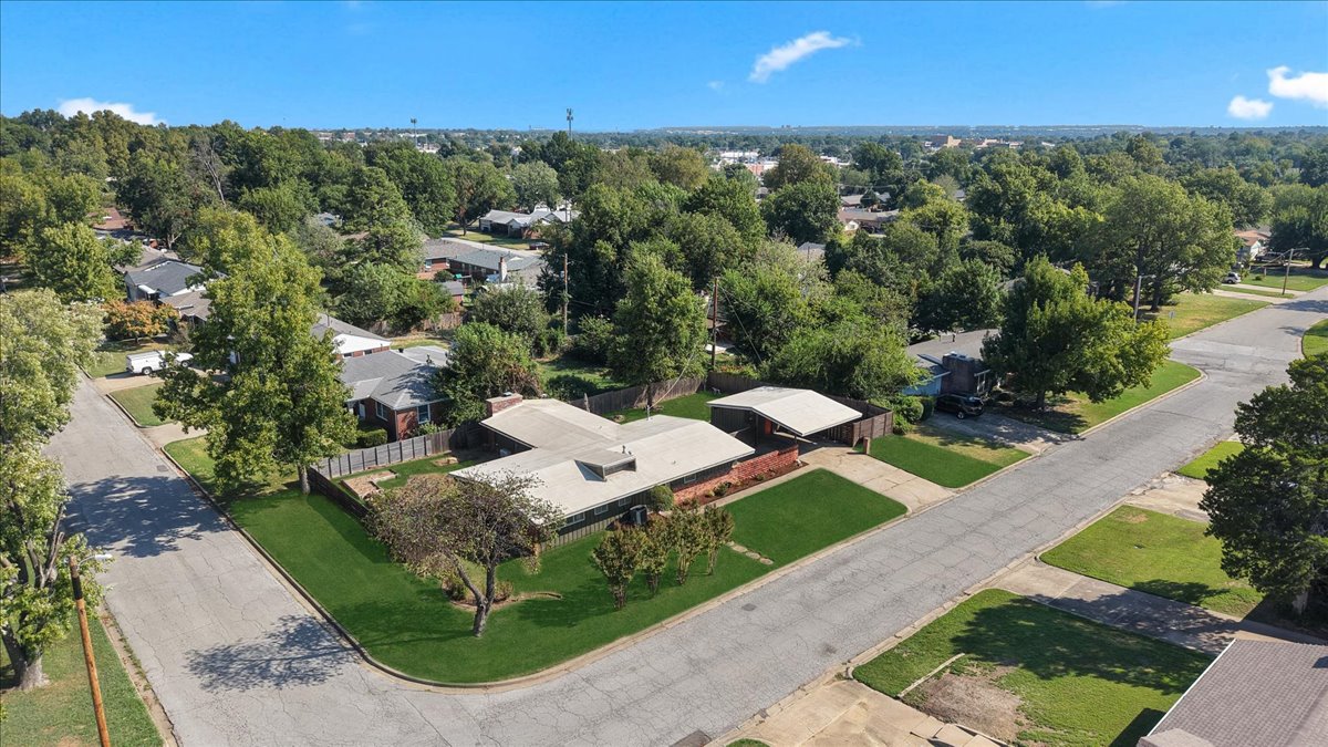 5803 E 25th Place Tulsa OK 74114