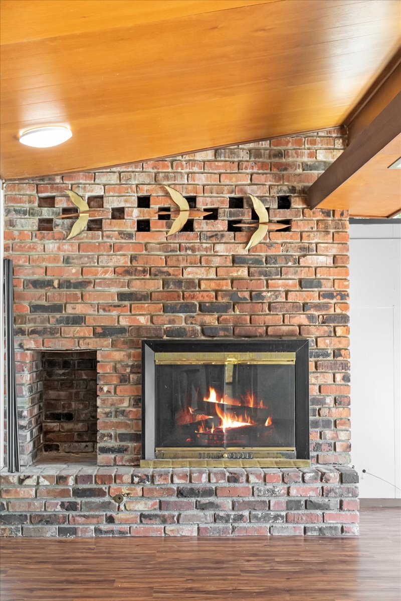 5803 E 25th Place Tulsa OK 74114