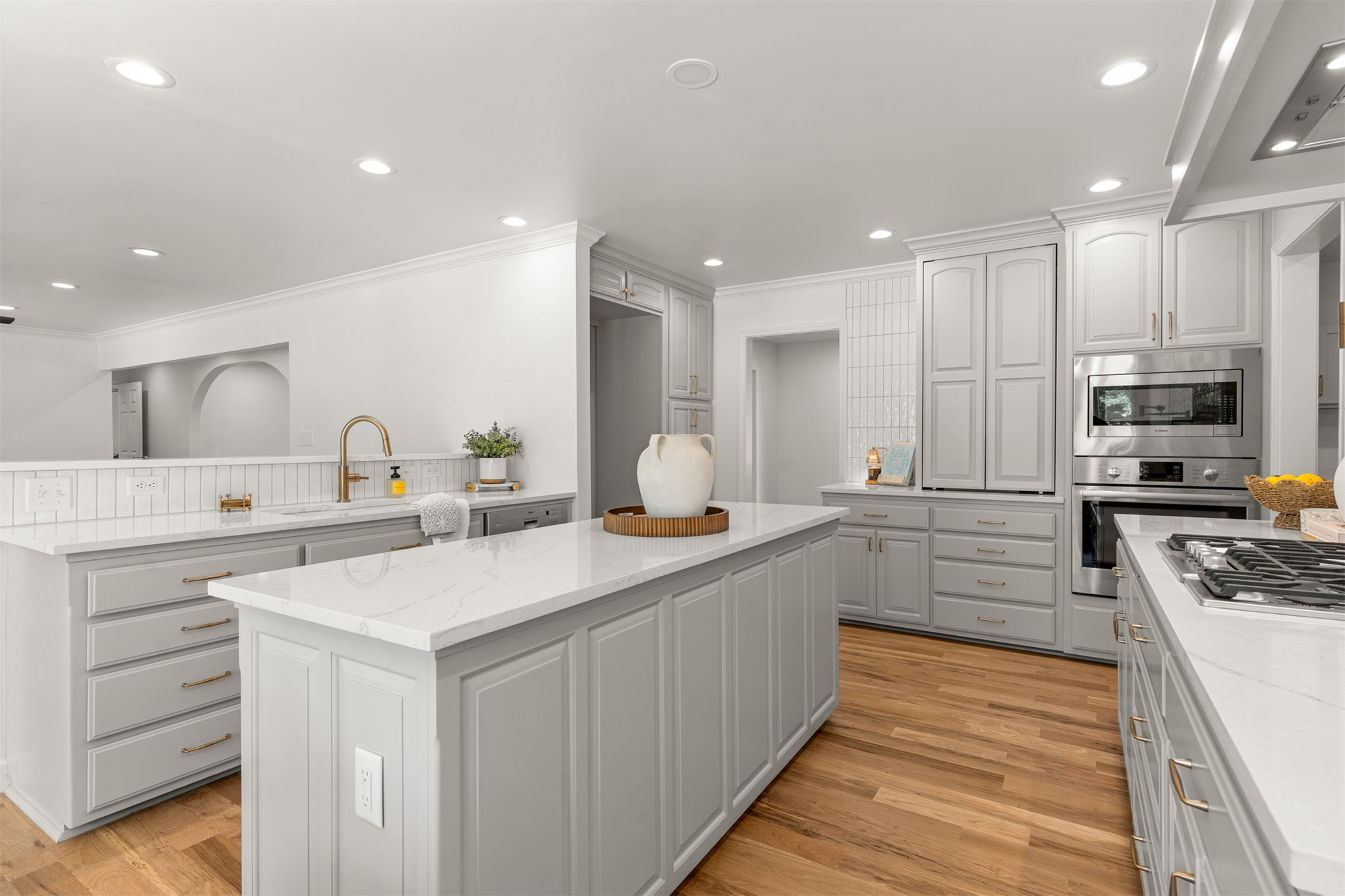 2819 E 37th Place Tulsa OK 74105