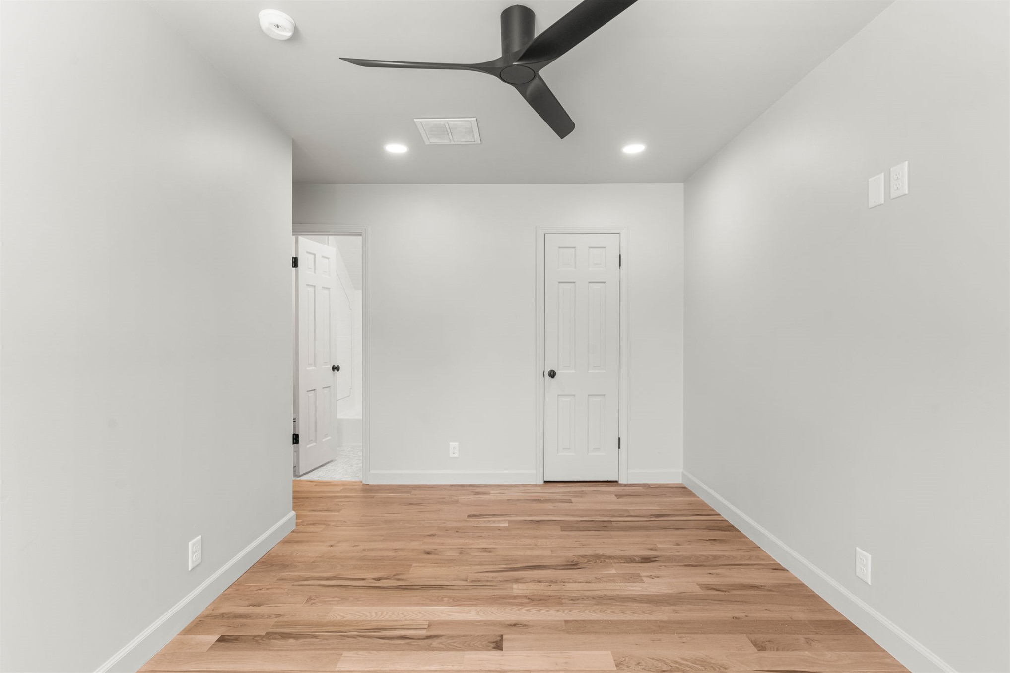 2819 E 37th Place Tulsa OK 74105
