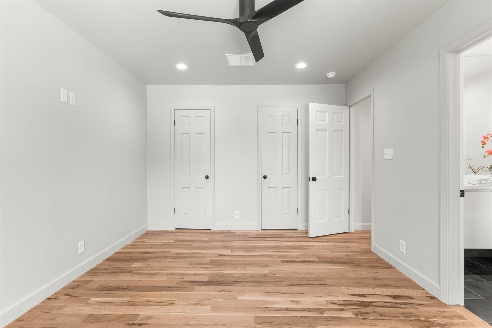 2819 E 37th Place Tulsa OK 74105