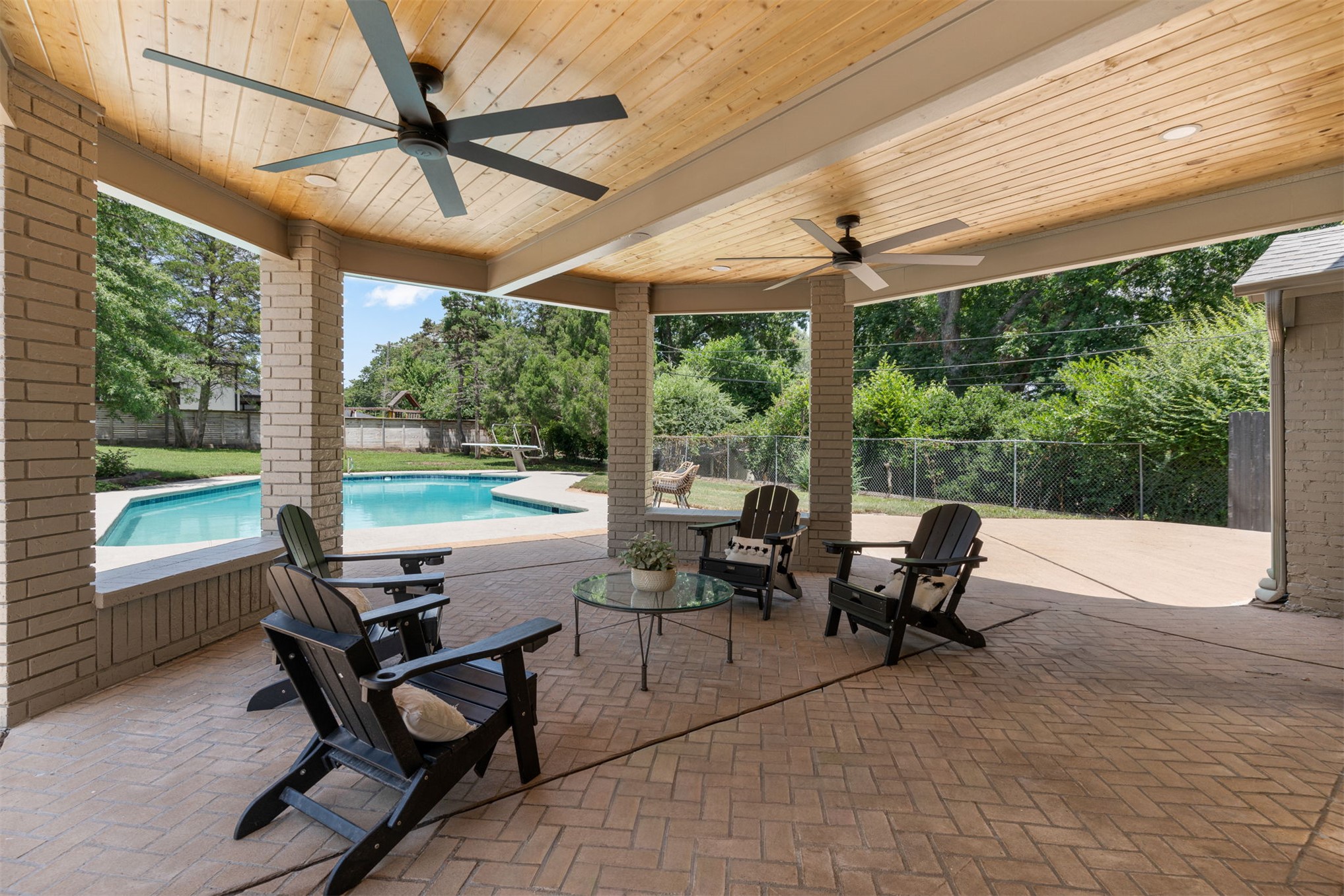 2819 E 37th Place Tulsa OK 74105