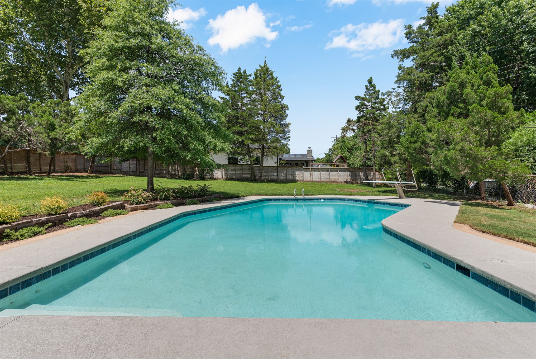 2819 E 37th Place Tulsa OK 74105