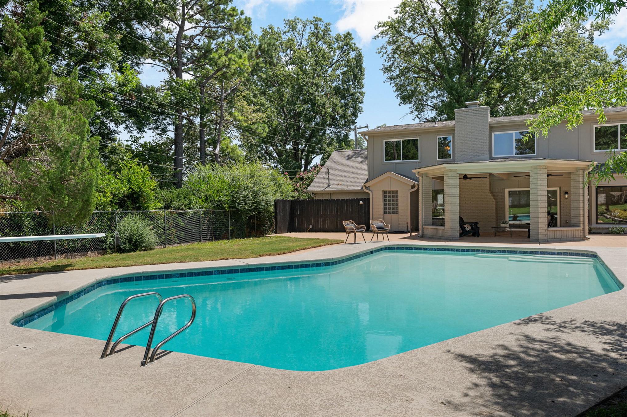 2819 E 37th Place Tulsa OK 74105
