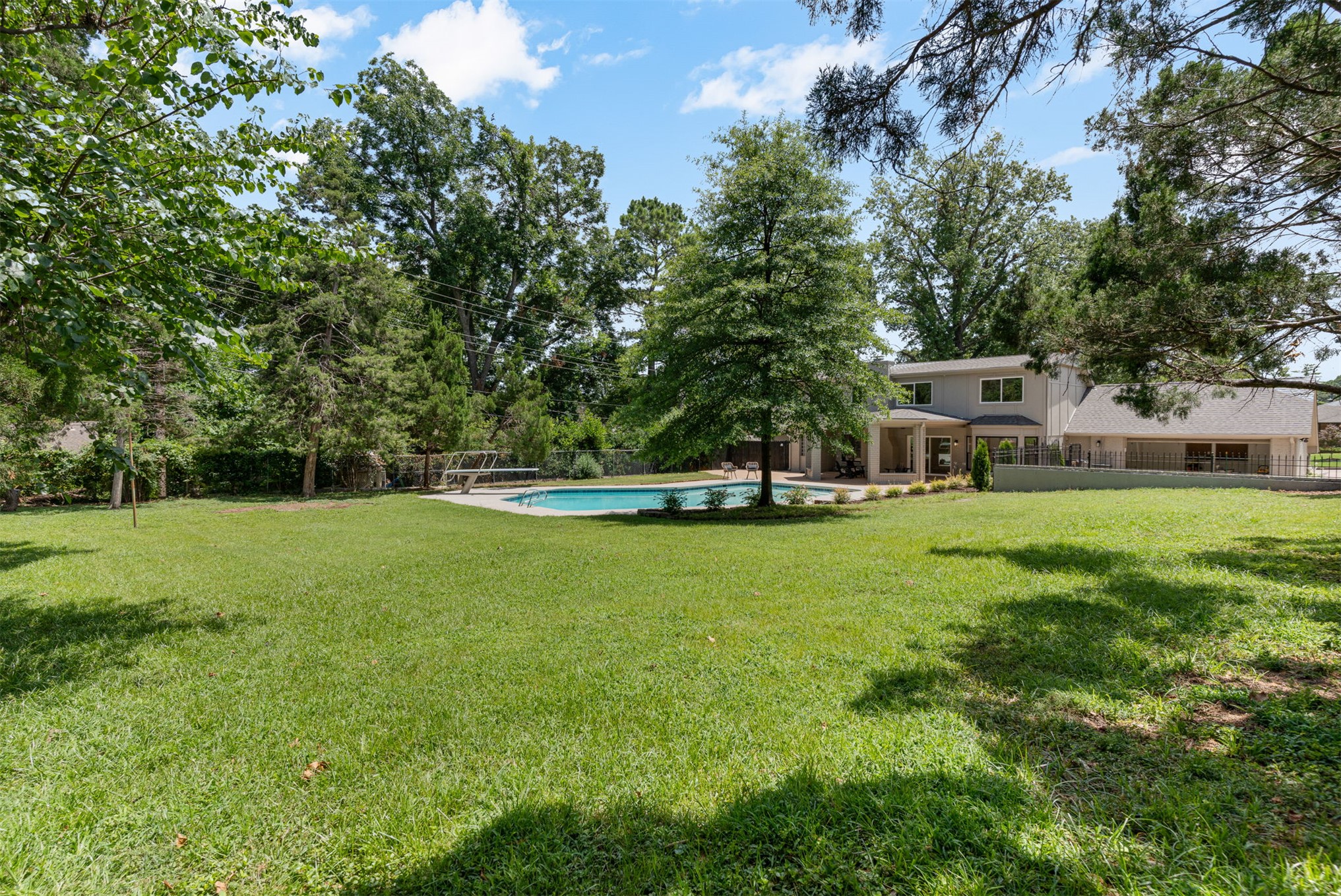 2819 E 37th Place Tulsa OK 74105
