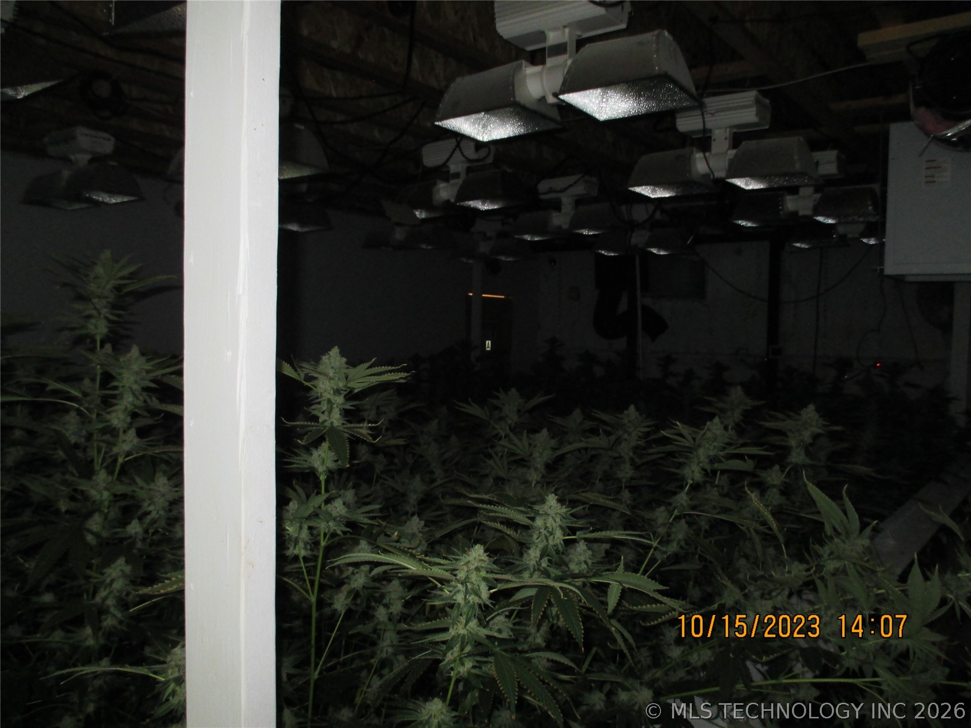 2905 E 2110 Hugo OK 74743