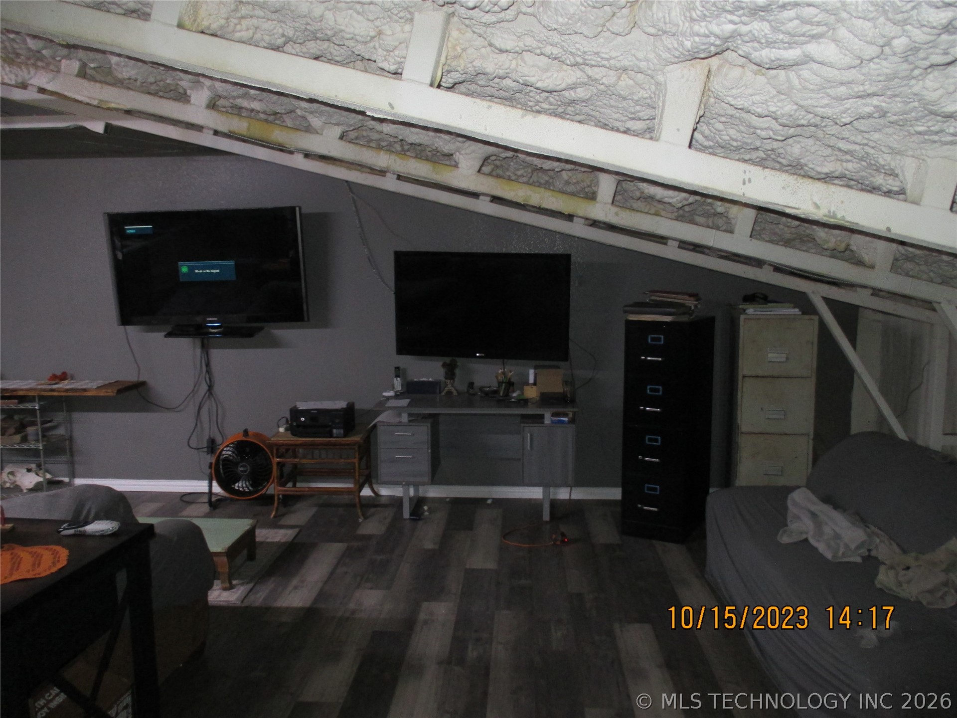 2905 E 2110 Hugo OK 74743