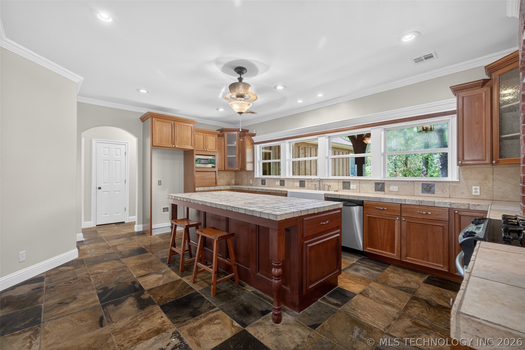 308 Waterford Street Catoosa OK 74015