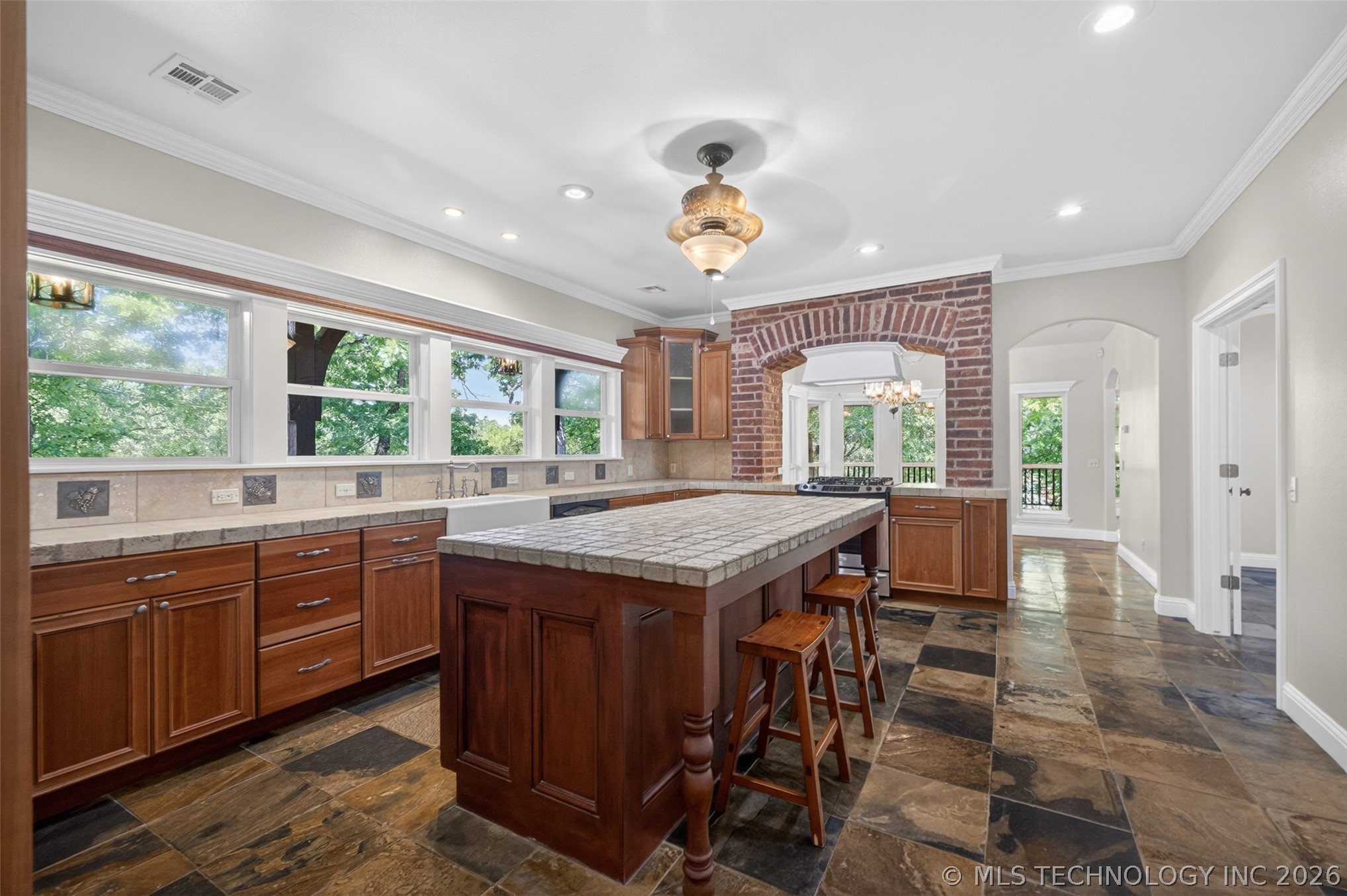 308 Waterford Street Catoosa OK 74015