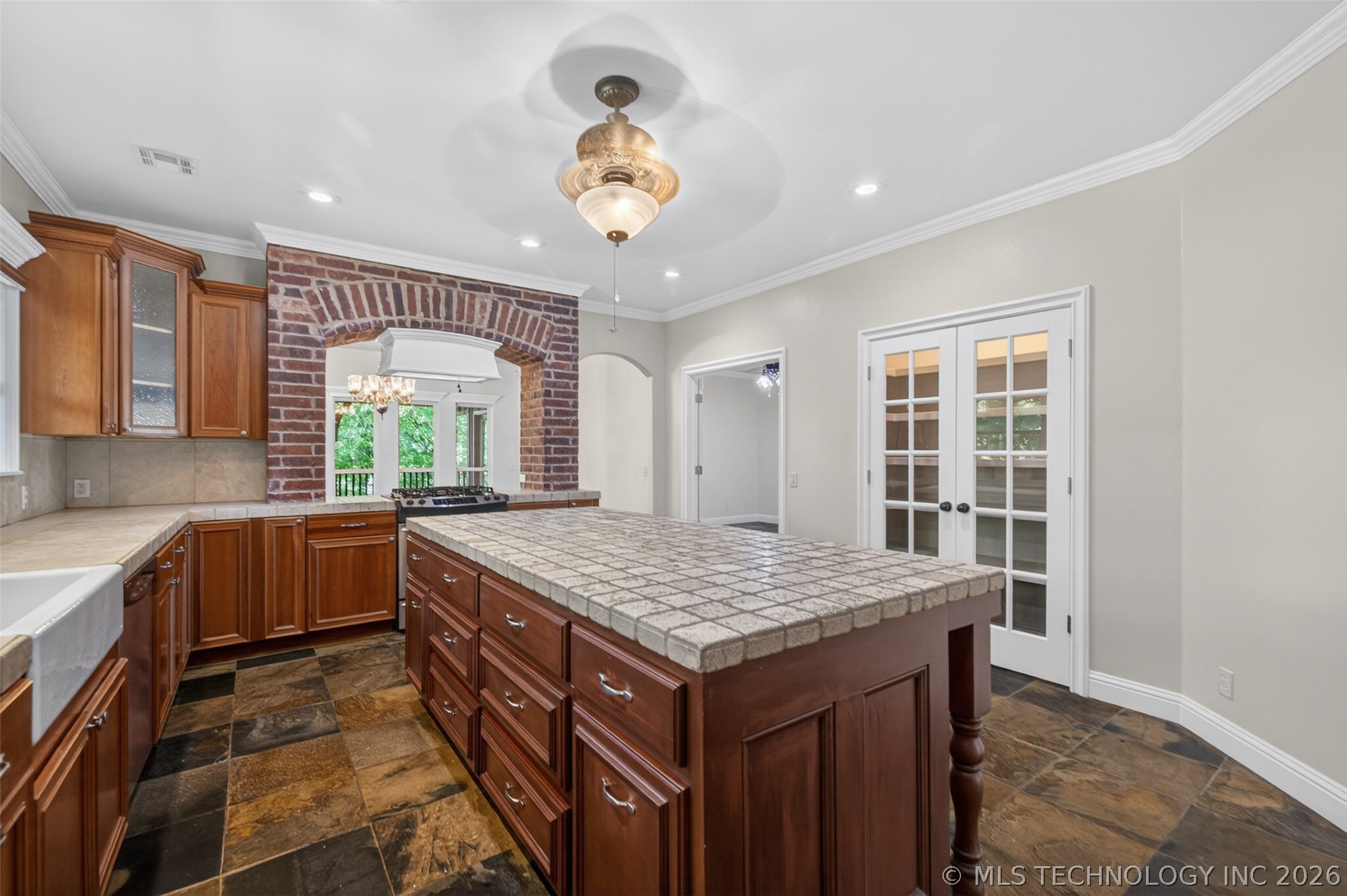308 Waterford Street Catoosa OK 74015