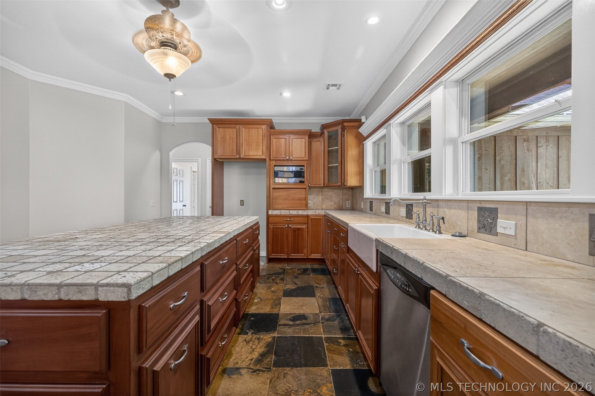 308 Waterford Street Catoosa OK 74015