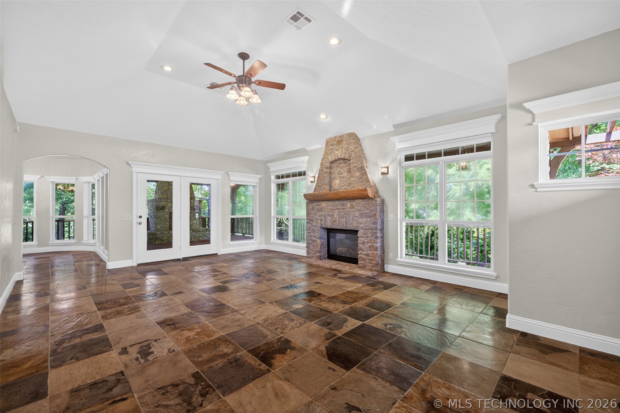 308 Waterford Street Catoosa OK 74015