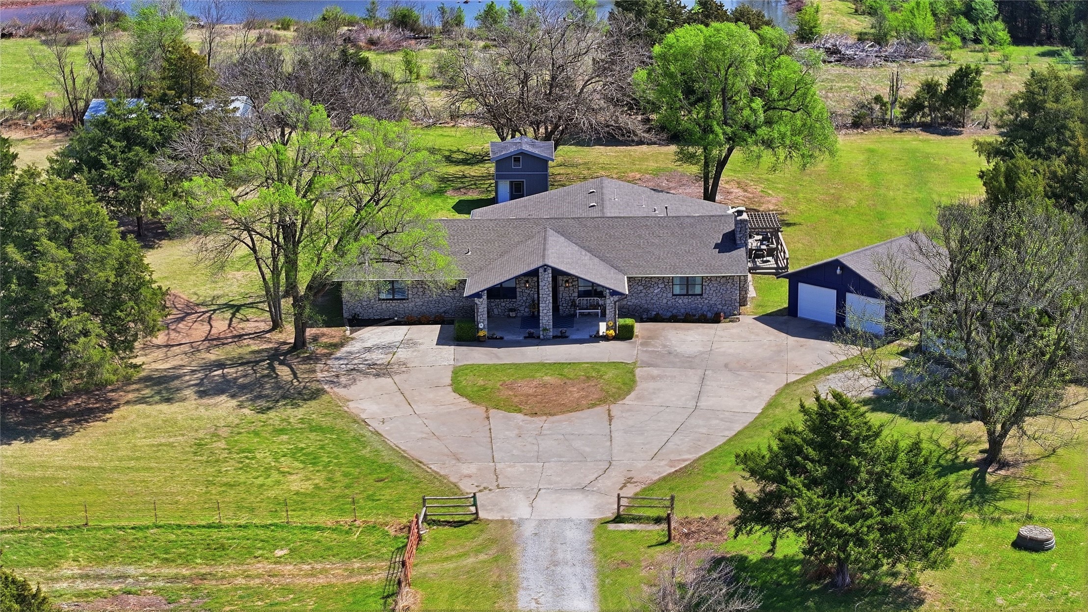 1587 County Road 5244 Hominy OK 74035