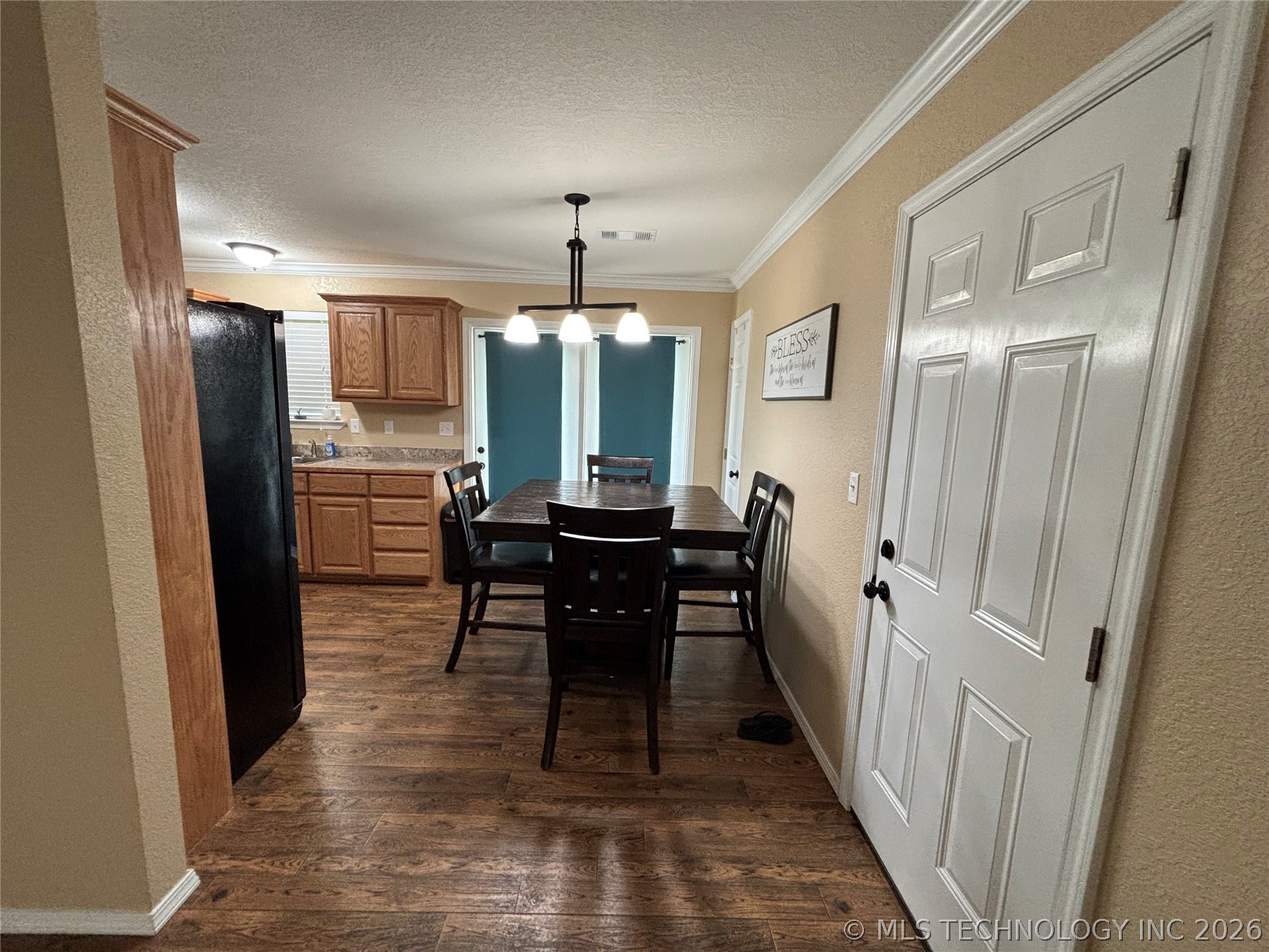 220 S Arkansas Caddo OK 74729