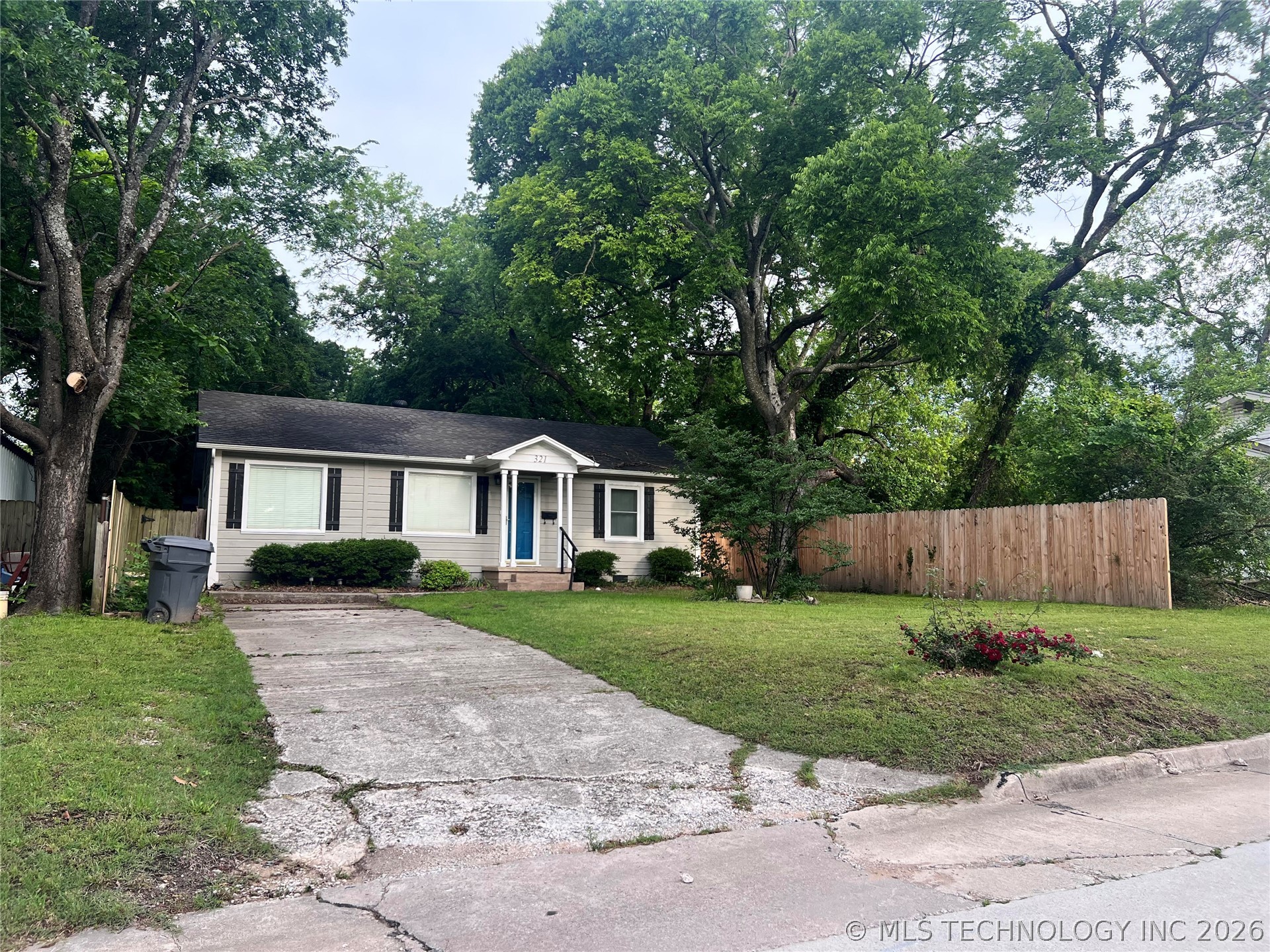 321 N Street SW Ardmore OK 73401