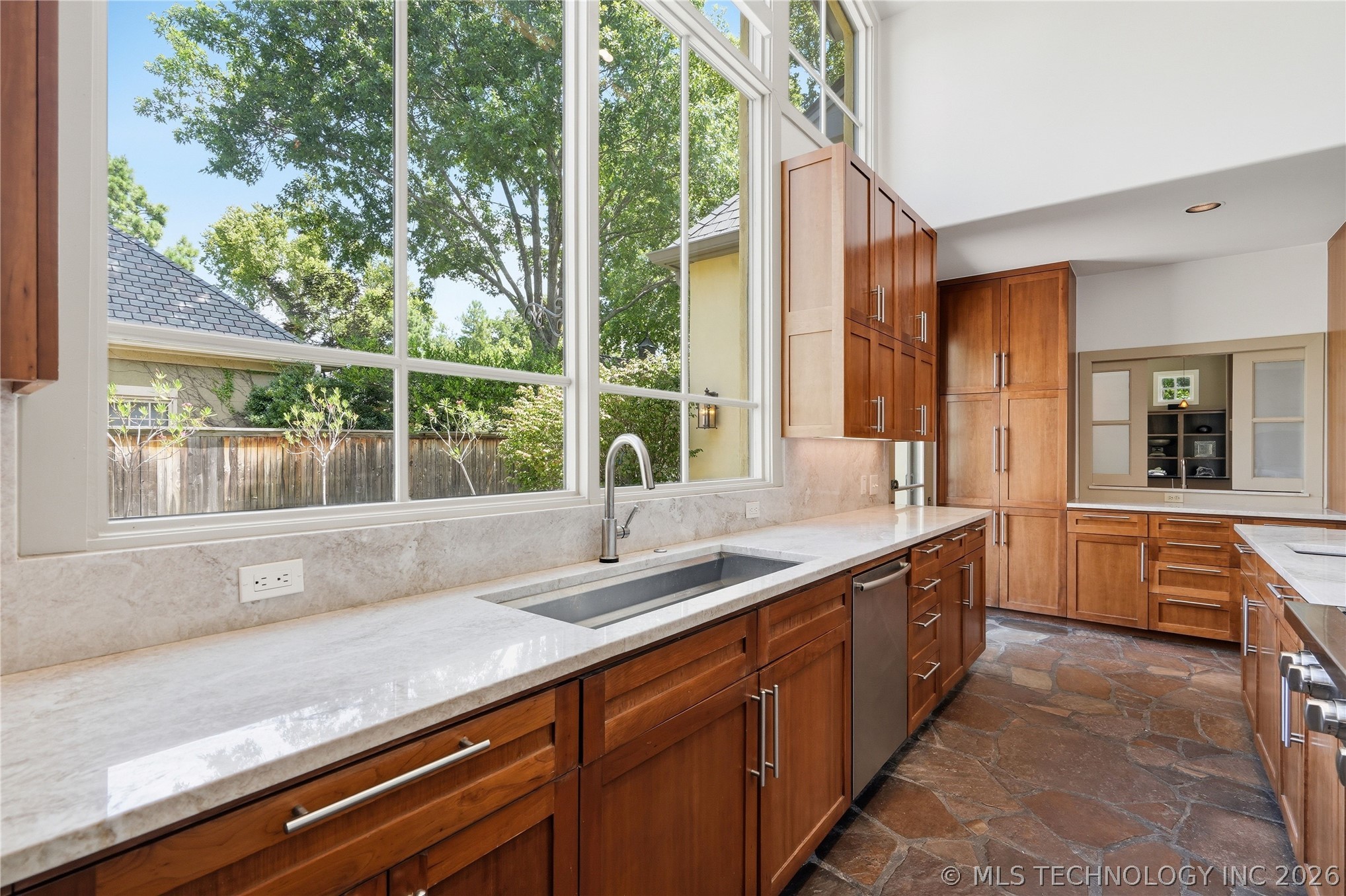3729 S Atlanta Place Tulsa OK 74105