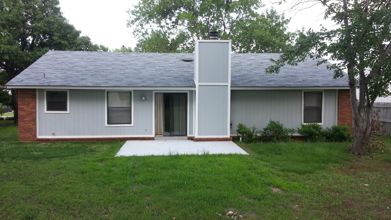 1412 N Poplar Avenue Broken Arrow OK 74012