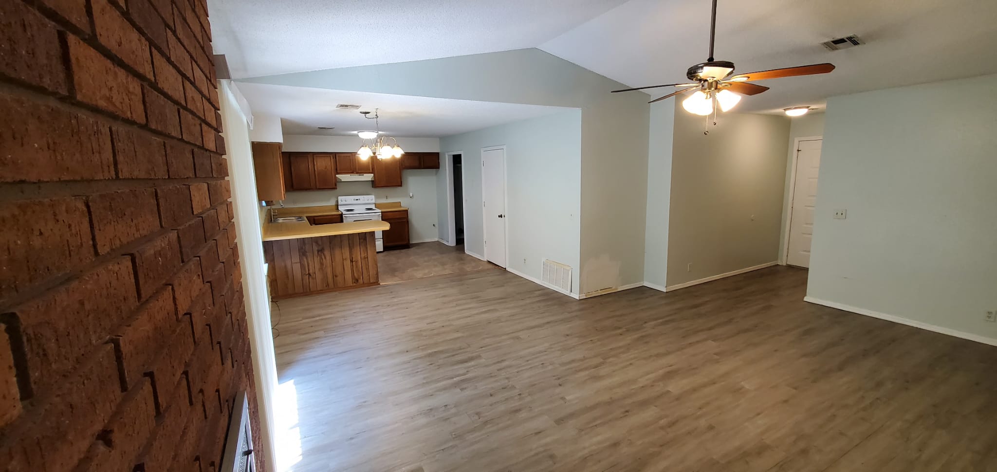 1412 N Poplar Avenue Broken Arrow OK 74012