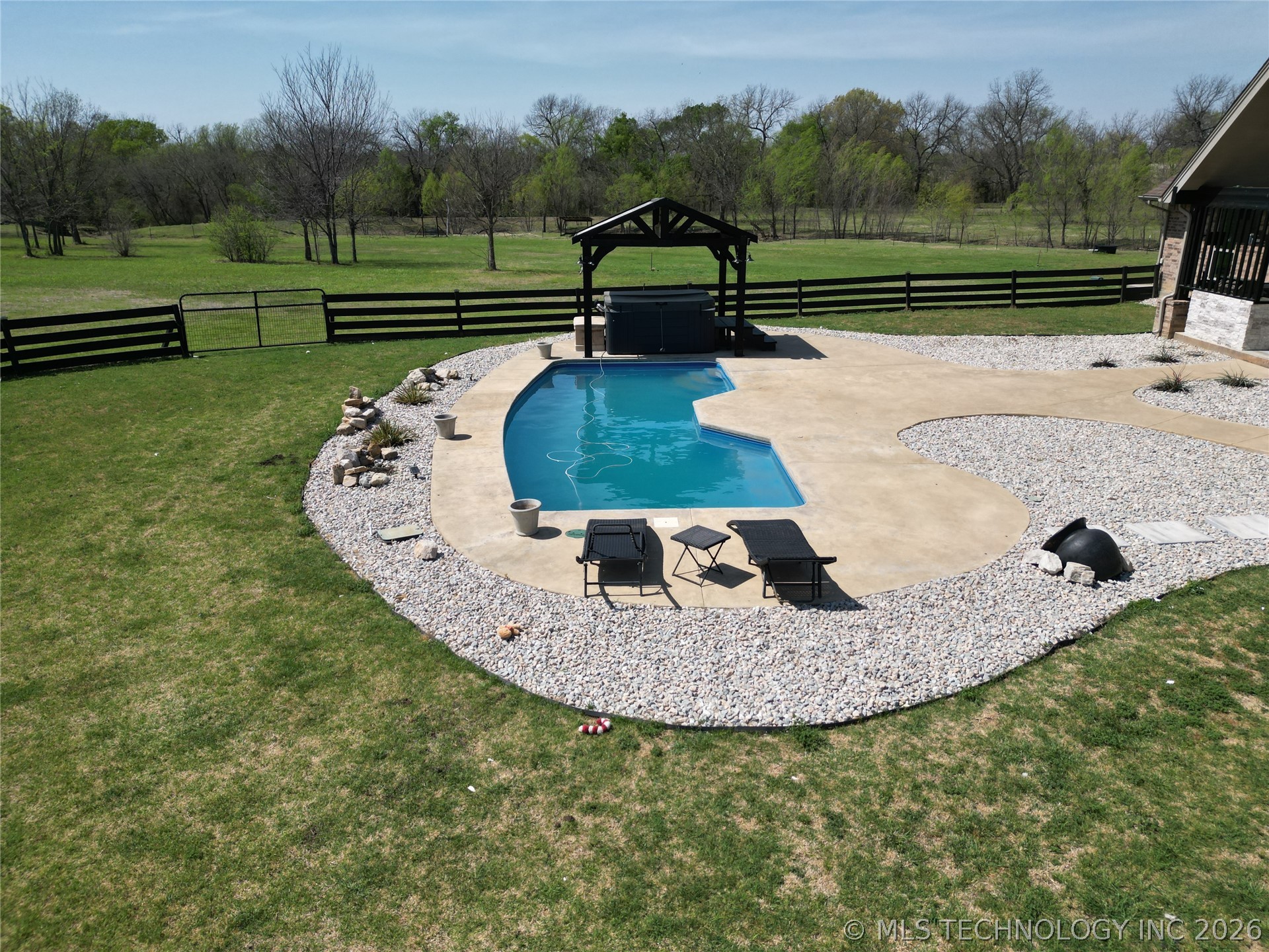503 Forest Lane Road Ardmore OK 73401