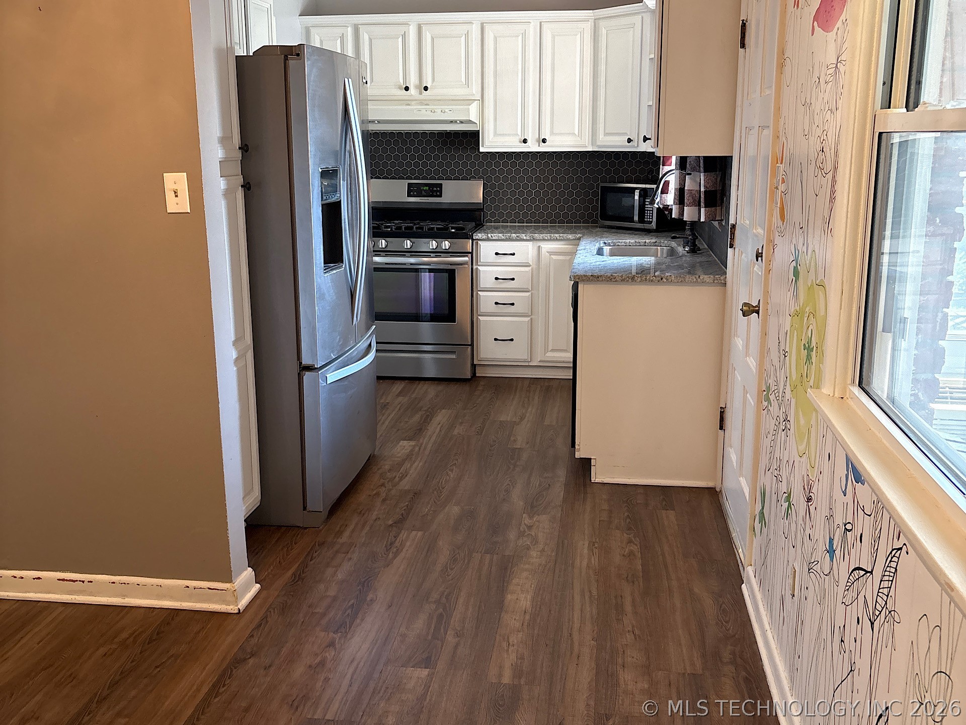 1013 E 10th Street Cushing OK 74023