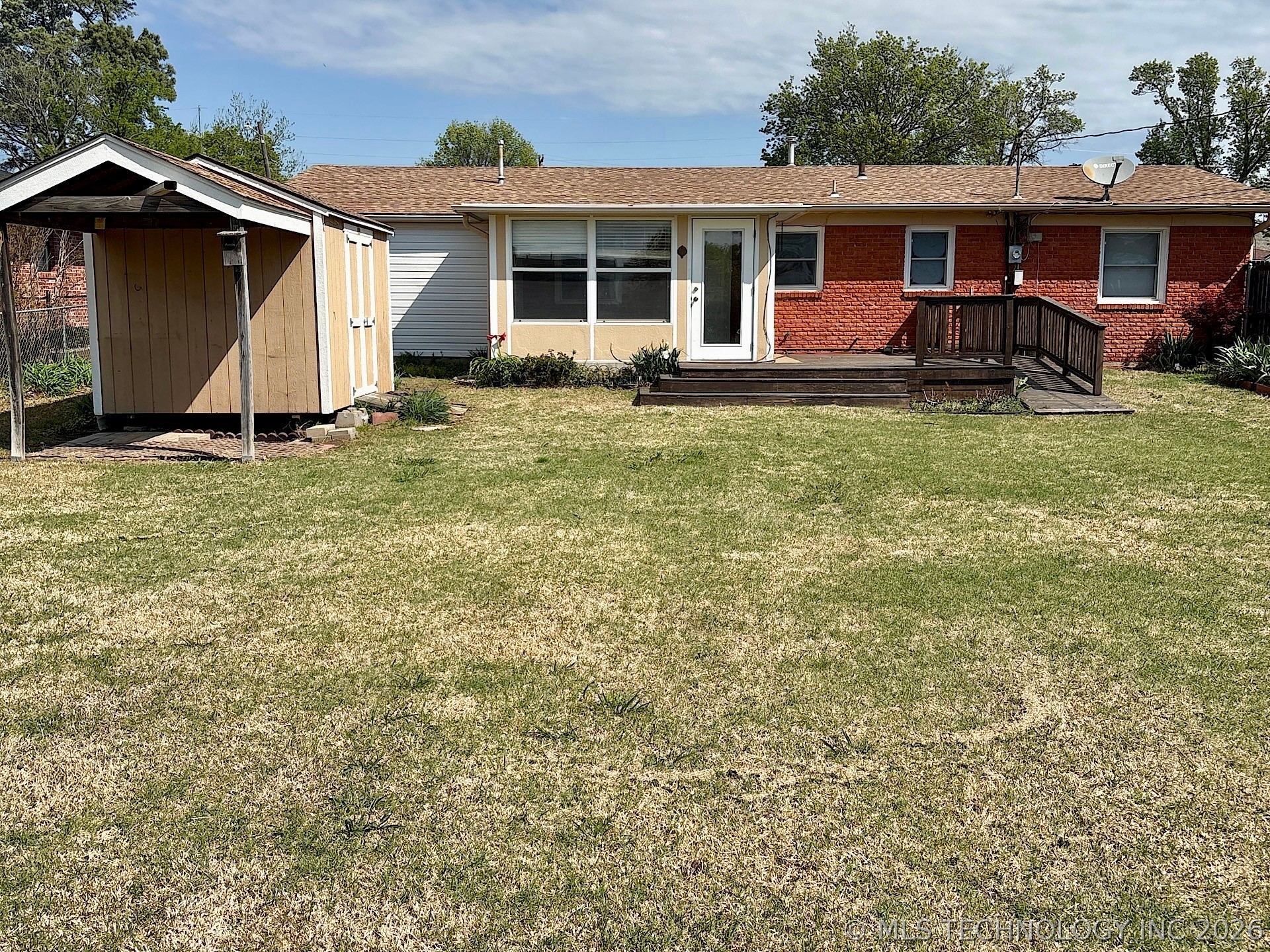 1013 E 10th Street Cushing OK 74023