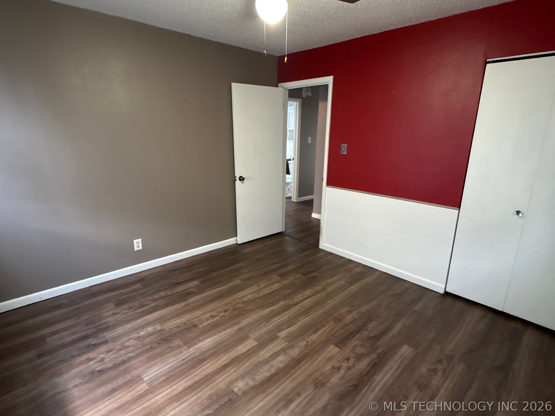 1013 E 10th Street Cushing OK 74023