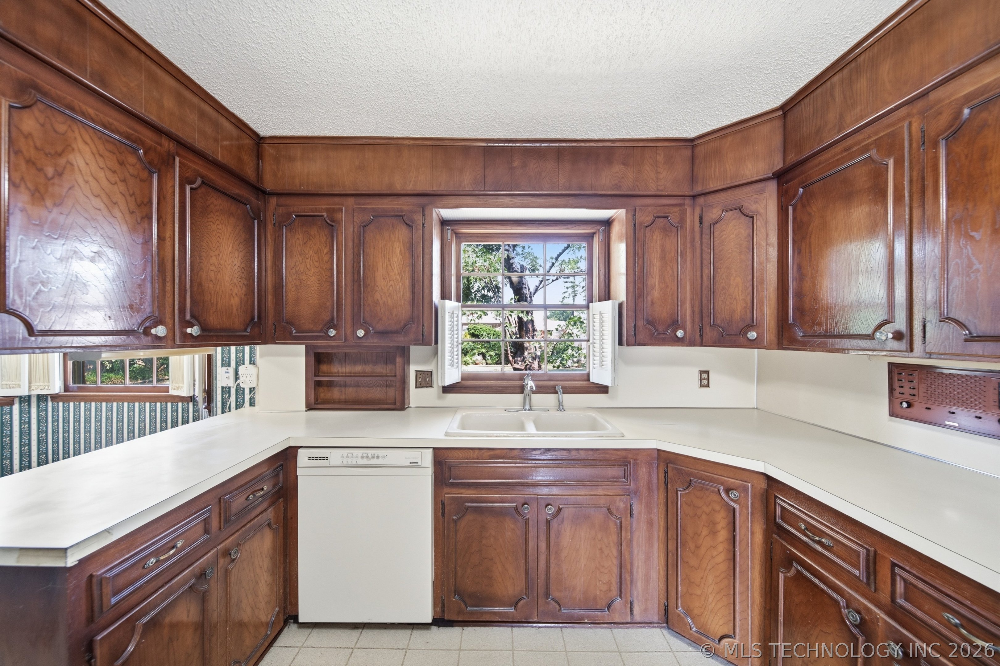 3747 S Canton Avenue Tulsa OK 74135