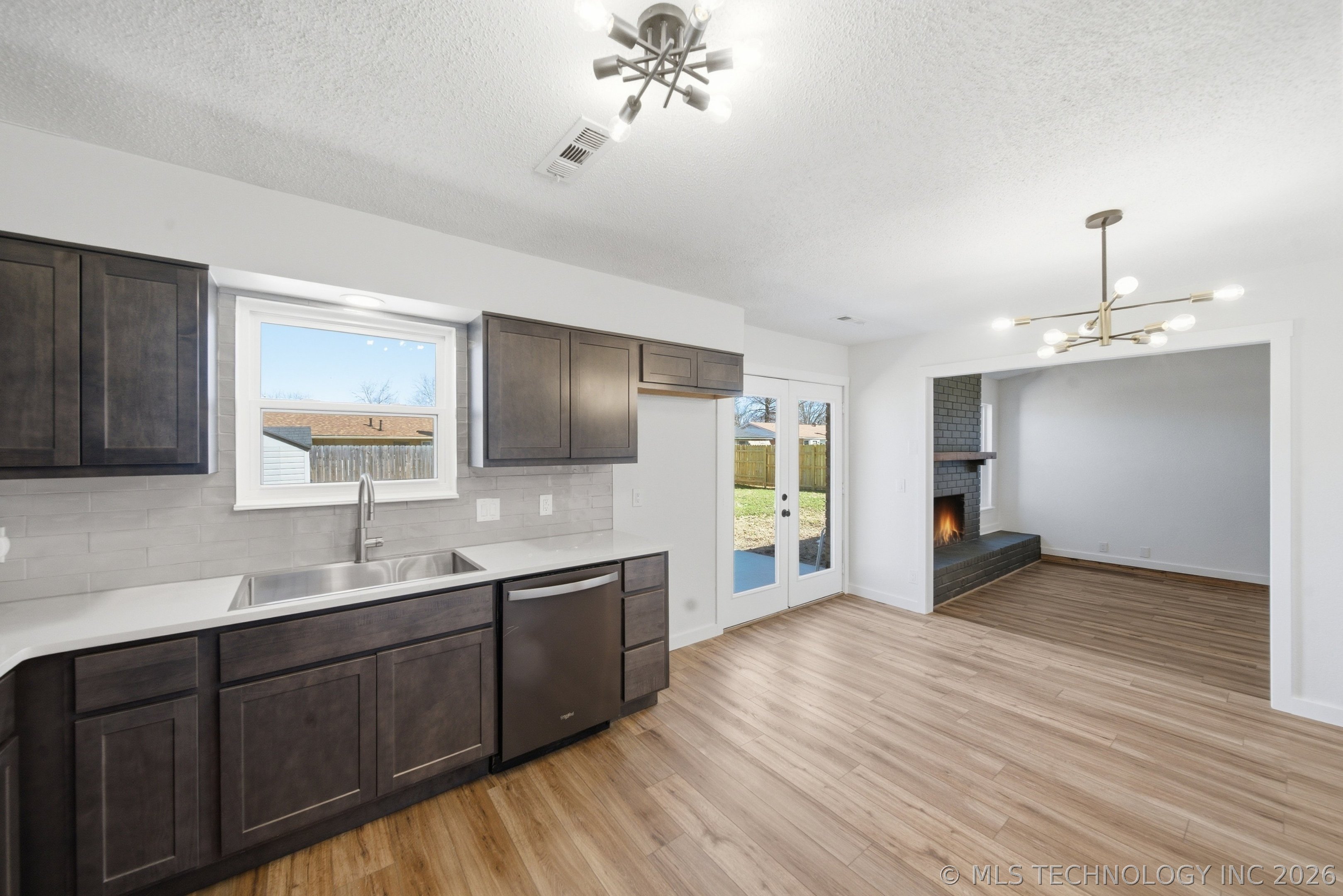 603 E 135th Place Glenpool OK 74033
