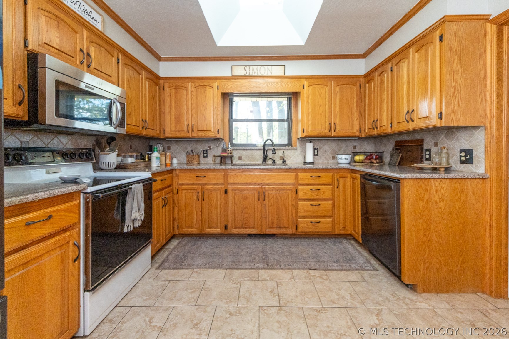 222 N Oak Grove Road Cushing OK 74023