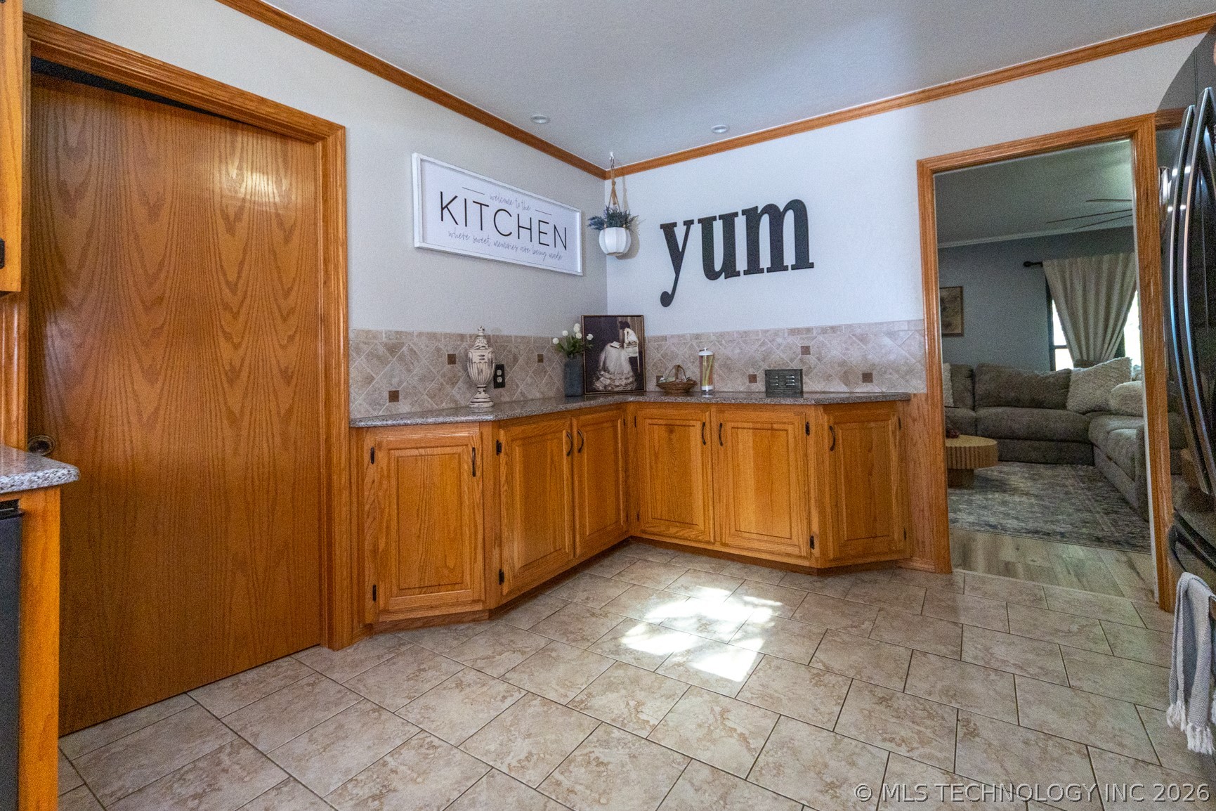 222 N Oak Grove Road Cushing OK 74023