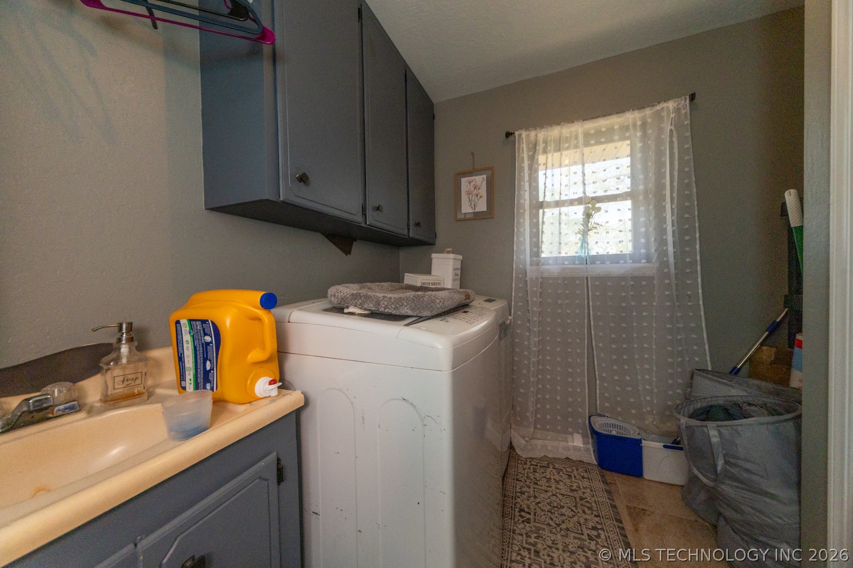 222 N Oak Grove Road Cushing OK 74023