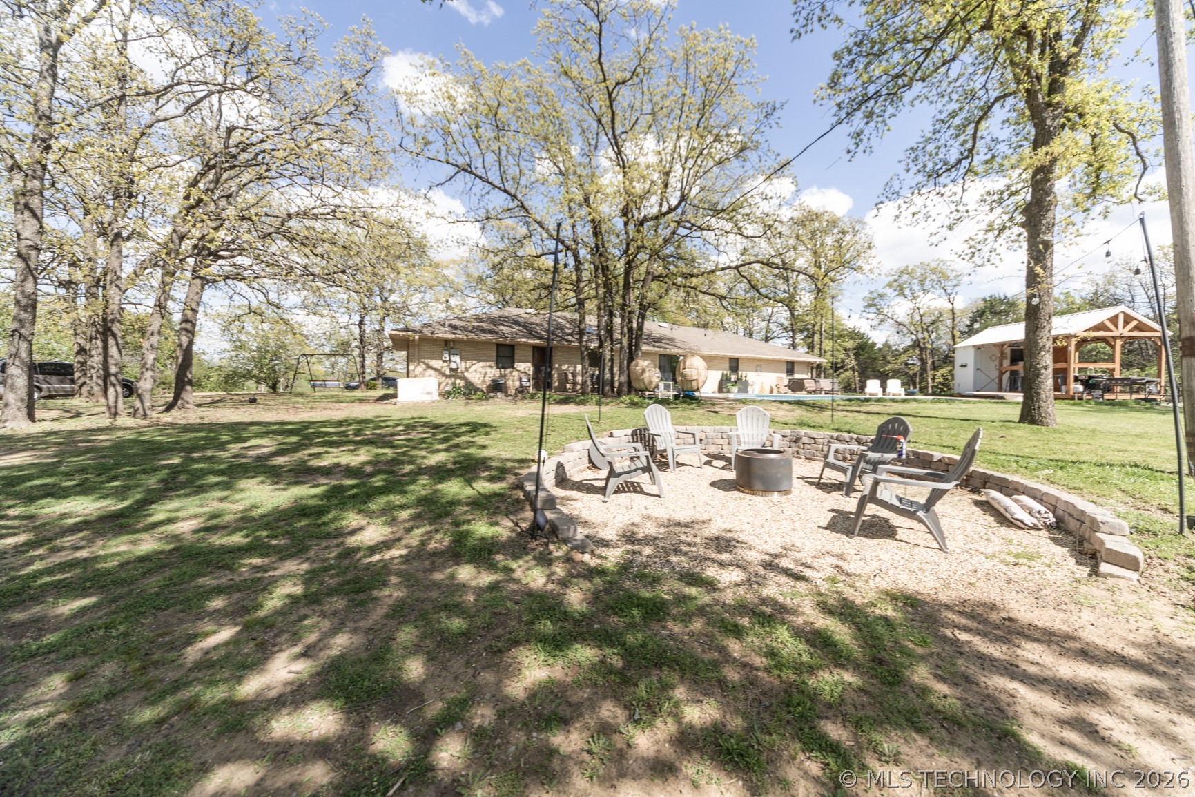 222 N Oak Grove Road Cushing OK 74023