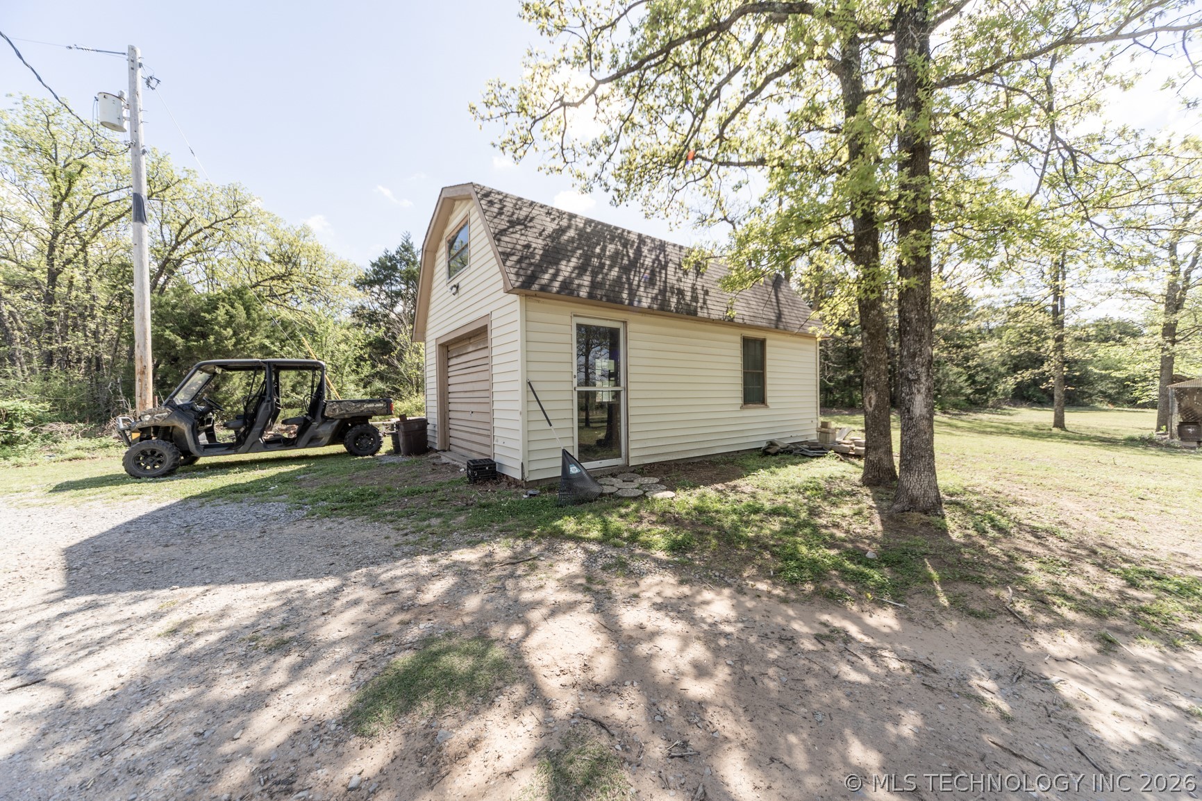 222 N Oak Grove Road Cushing OK 74023