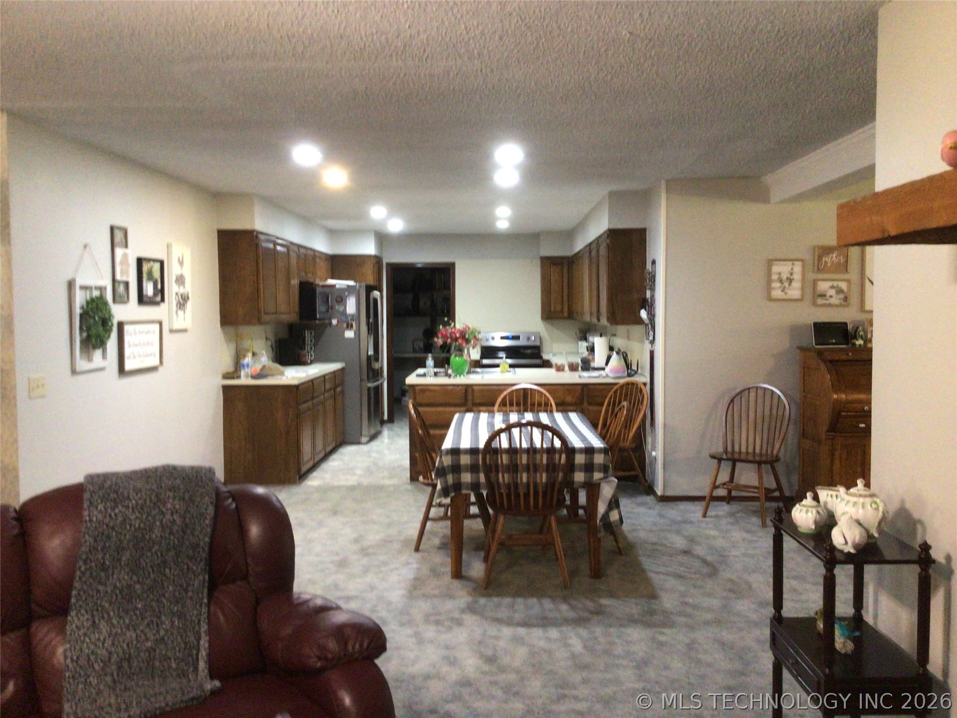 662 Hampton Road Adair OK 74330
