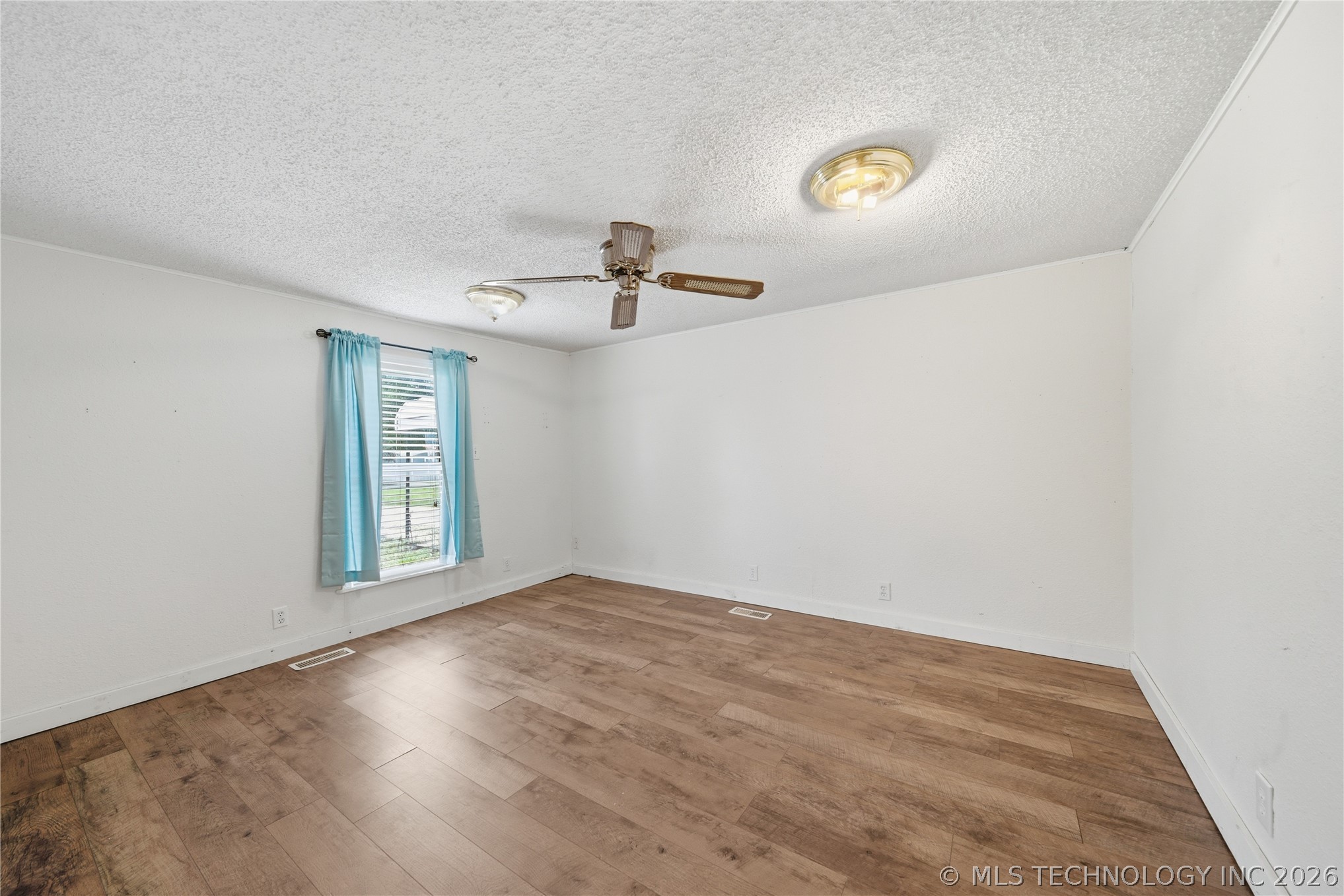 311 W Cherokee Street Delaware OK 74027