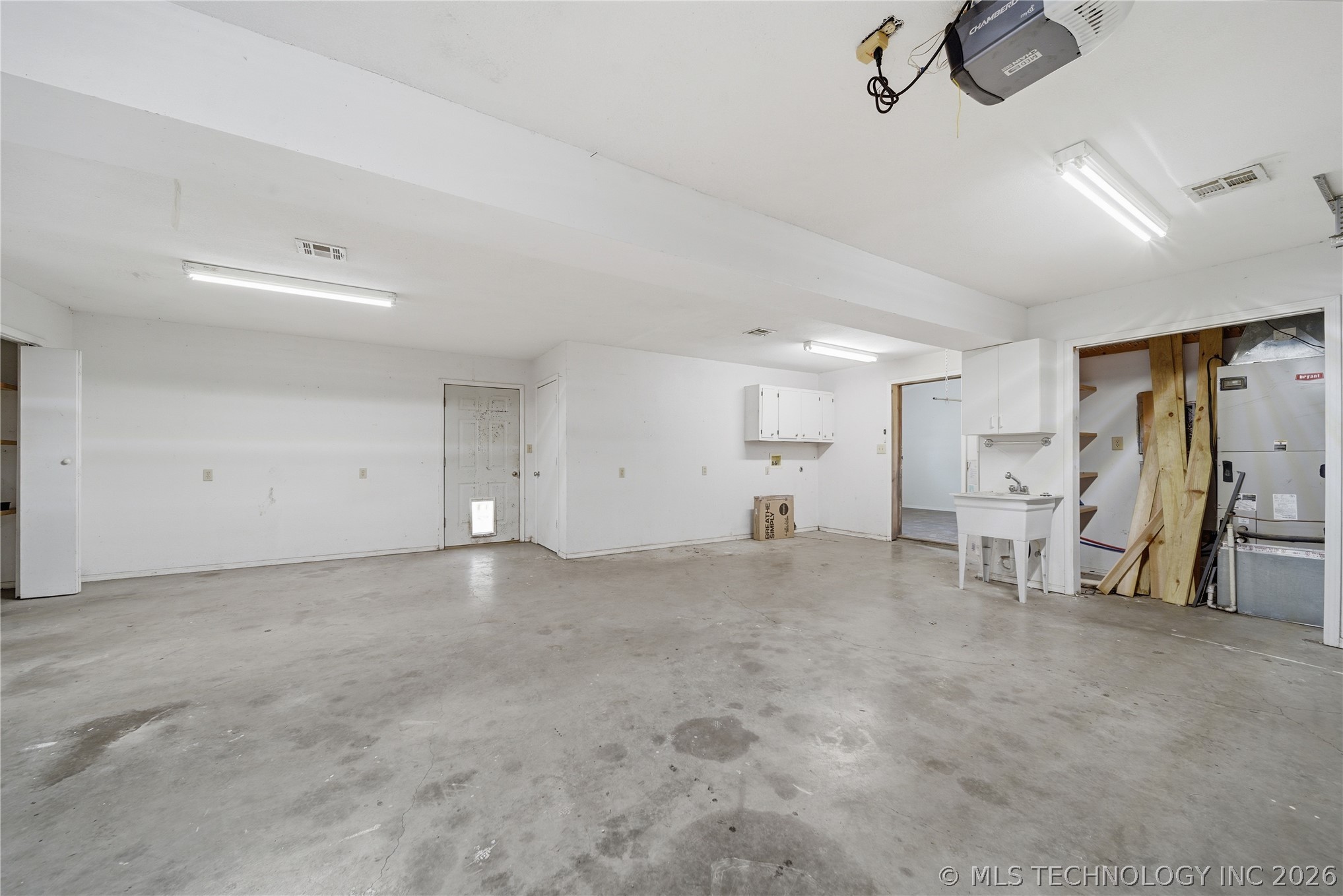 311 W Cherokee Street Delaware OK 74027