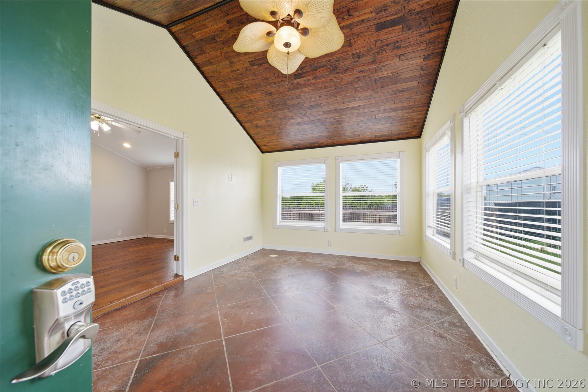 311 W Cherokee Street Delaware OK 74027