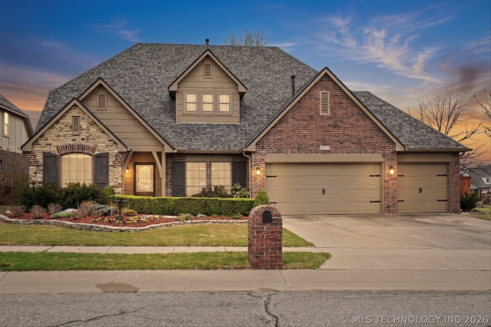4035 W Twin Oaks Place Broken Arrow OK 74011