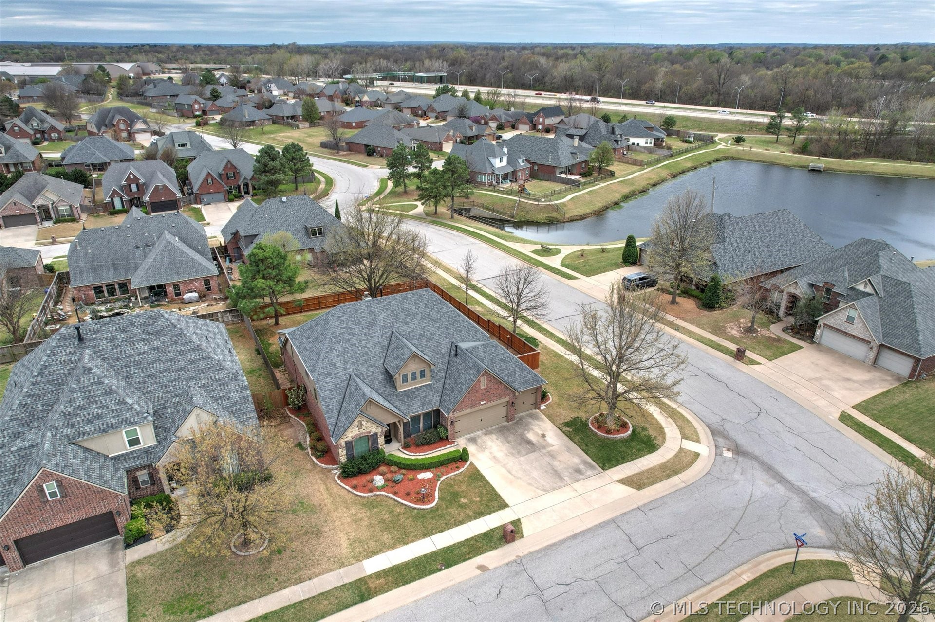 4035 W Twin Oaks Place Broken Arrow OK 74011