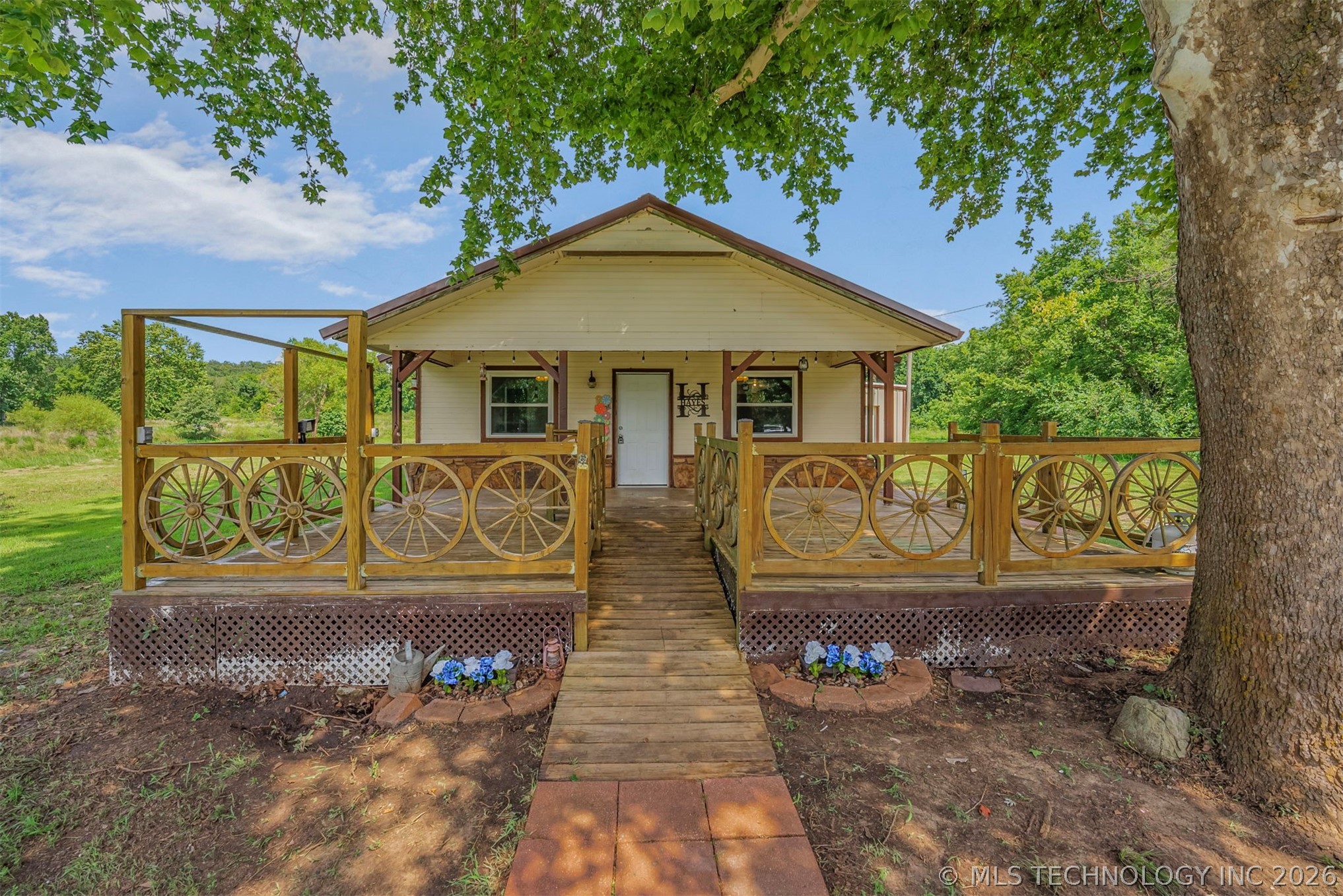 1901 S 4280 Road Chelsea OK 74016